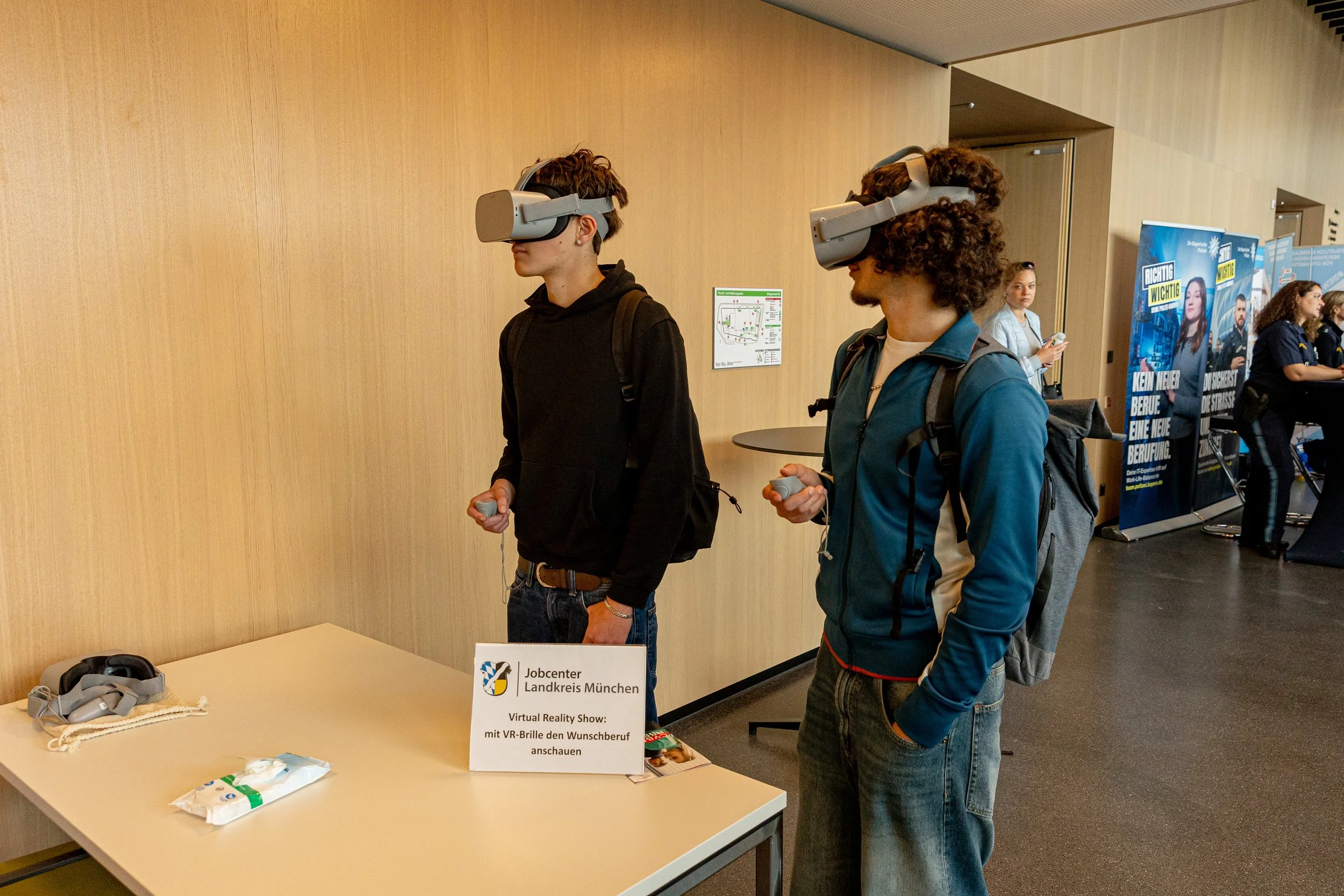 VR-Brillen im Einsatz - Messe Kirchheim.jpg