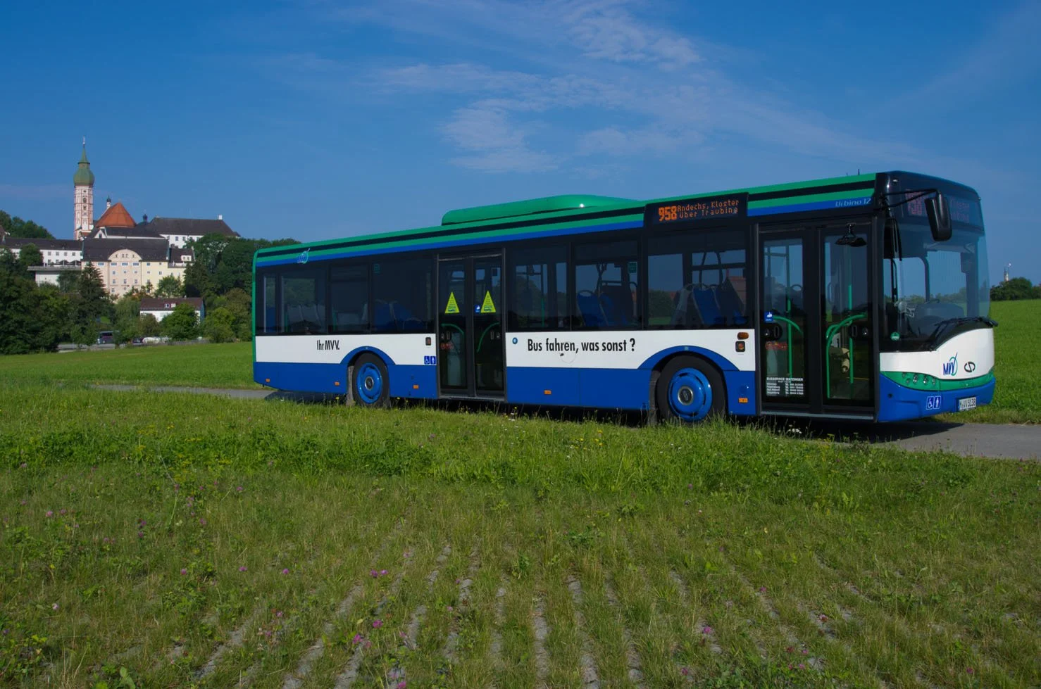 MVV_Regionalbus_RS1658__0GS2244bearbeitet.jpg