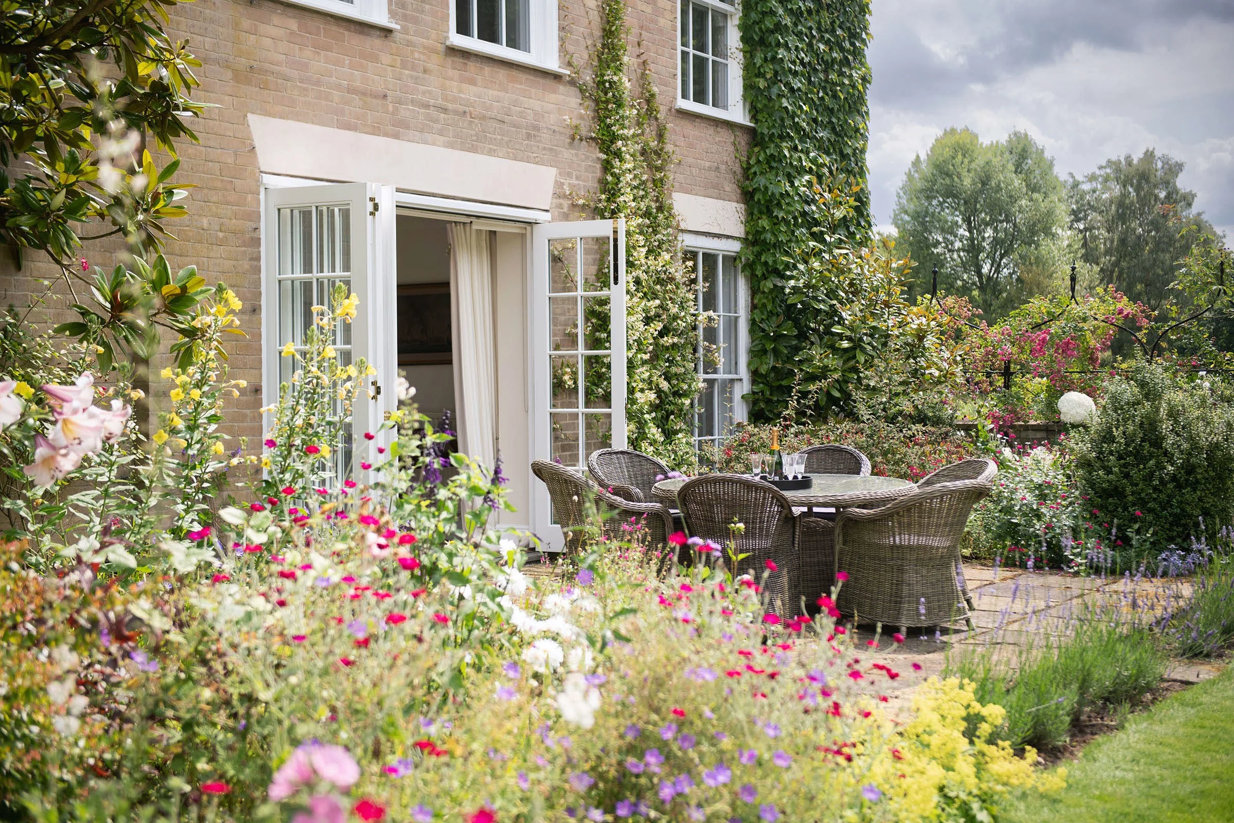 Vicarage House - UK Sunday Times feature March 2025