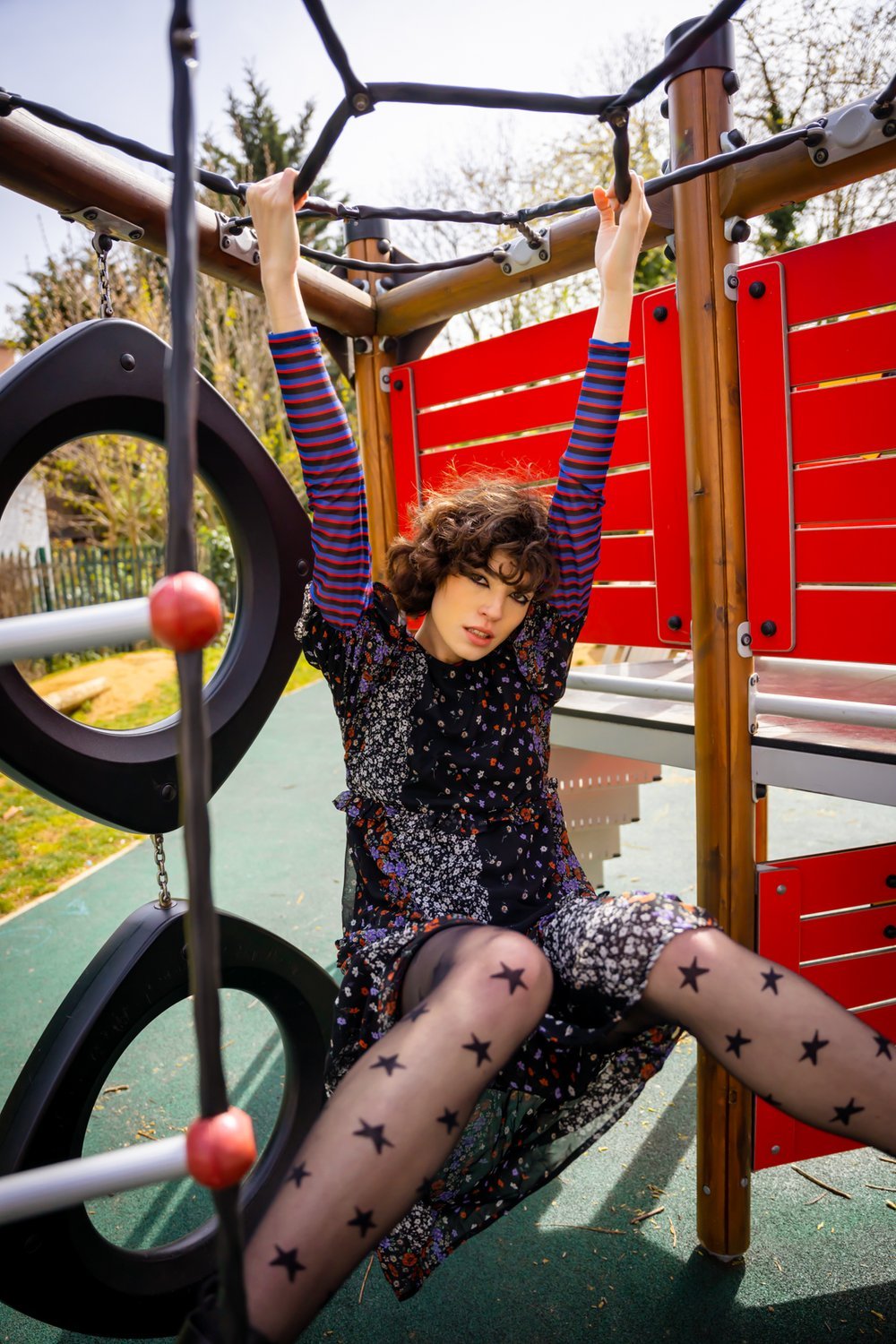 Look+3+-+Purple+Stripe+Top+(Asos),+Black+Floral+Dress+(Violent+Romance)++Star+tights+(+Asos)+Shoes+(+Asos).jpg