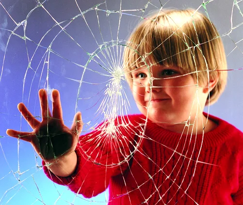 virginiaglassdoorsandwindowrepair.com safety glass.jpg