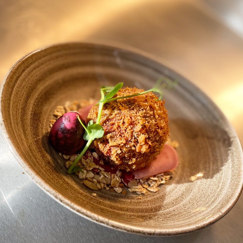 Beetroot and black pudding scotch egg with a beetroot cured quails egg on pass.
&bull;
&bull;
&bull;
#scotchegg #beetroot #granola #substantialmeal  #cook #chef #xmas #lockdown #teir2 #2020 #bath #restaurant #food #goodfood #wine #winter #instafood