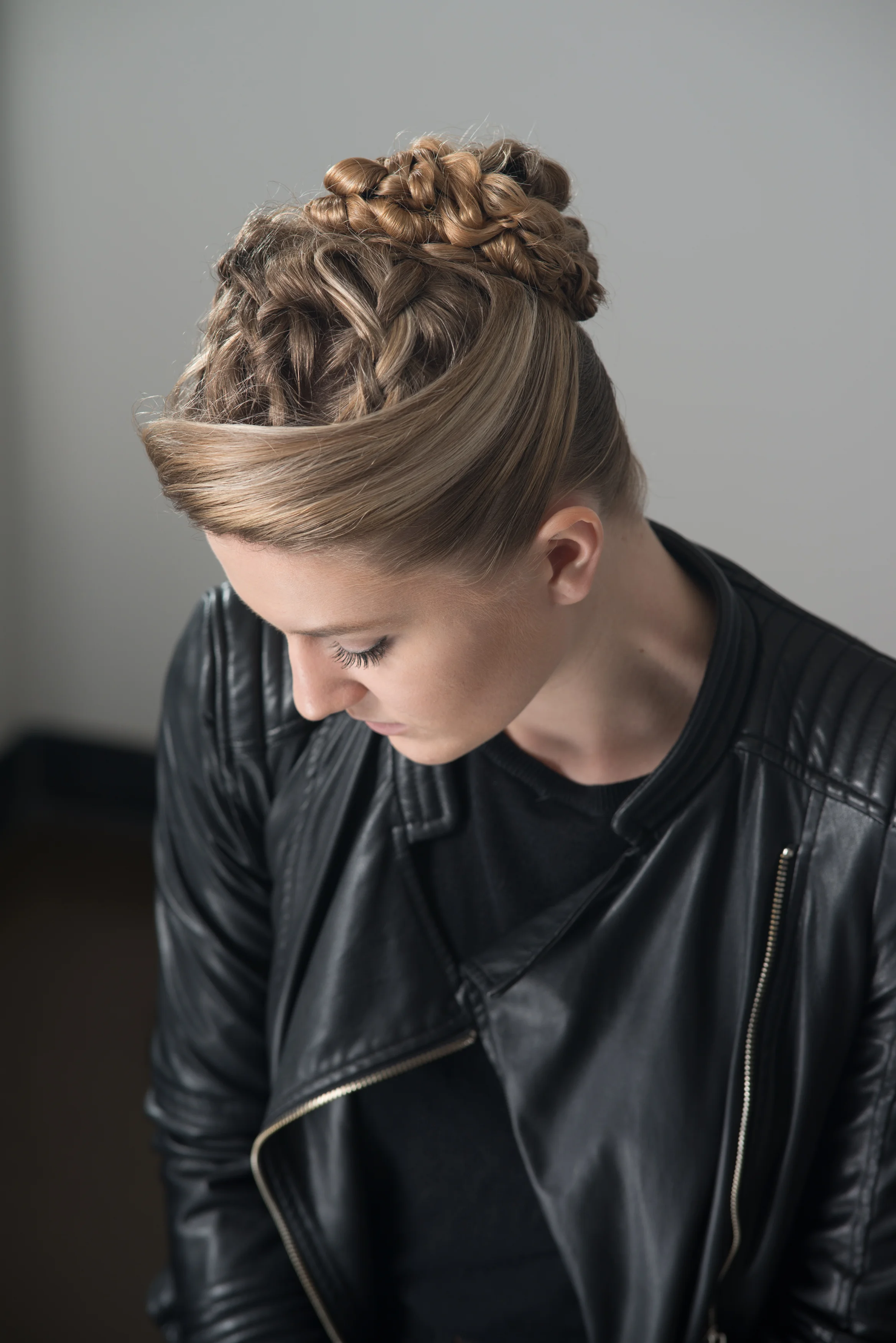 Midtown Magazinehair For The Holidays