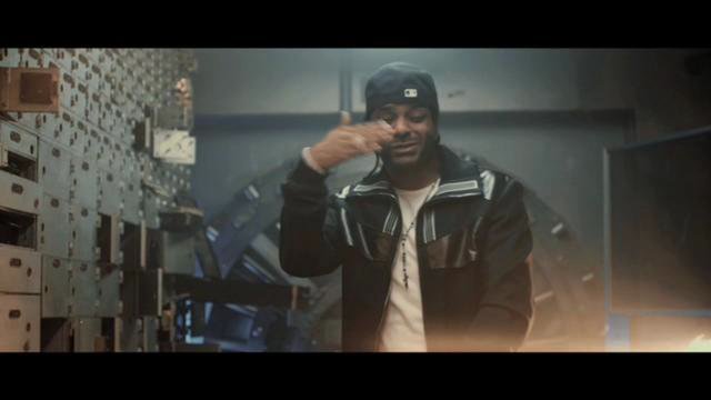 Jim Jones - Blow The Bank