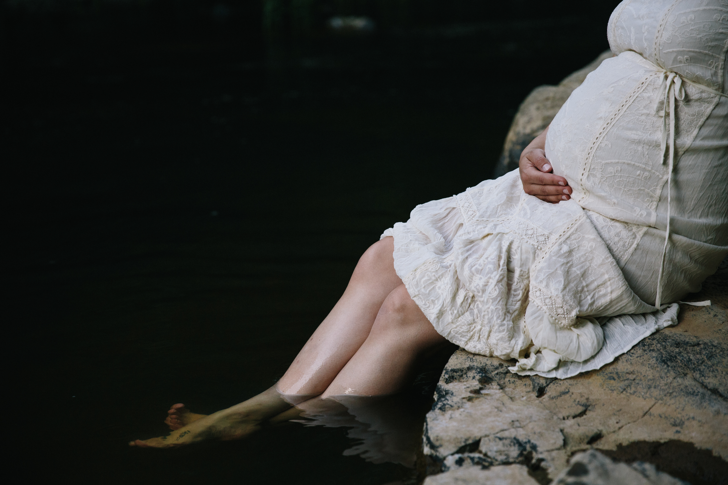 Katrina: maternity session | Eno River in Durham, NC | Merritt Chesson Photography