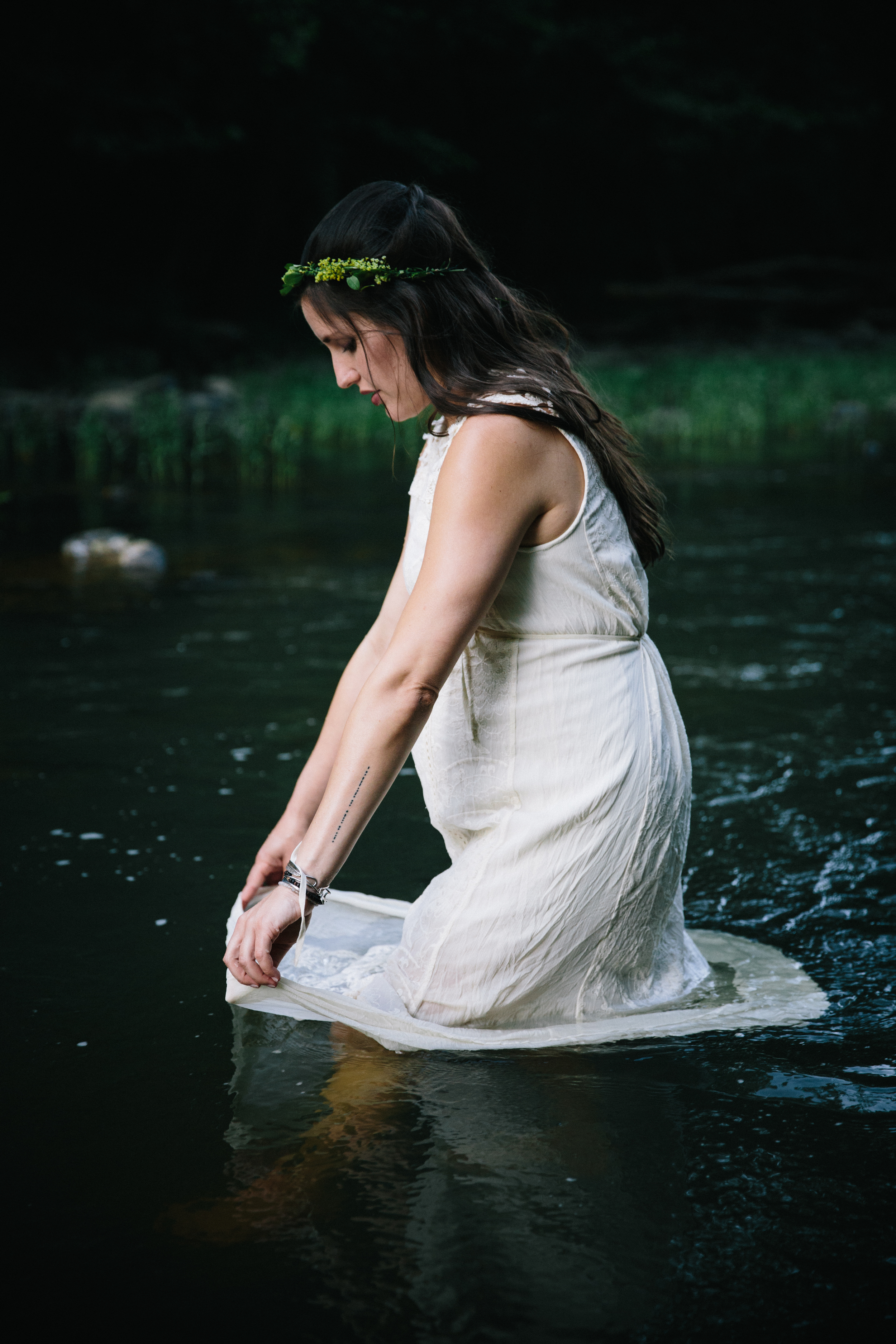 Katrina: maternity session | Eno River in Durham, NC | Merritt Chesson Photography