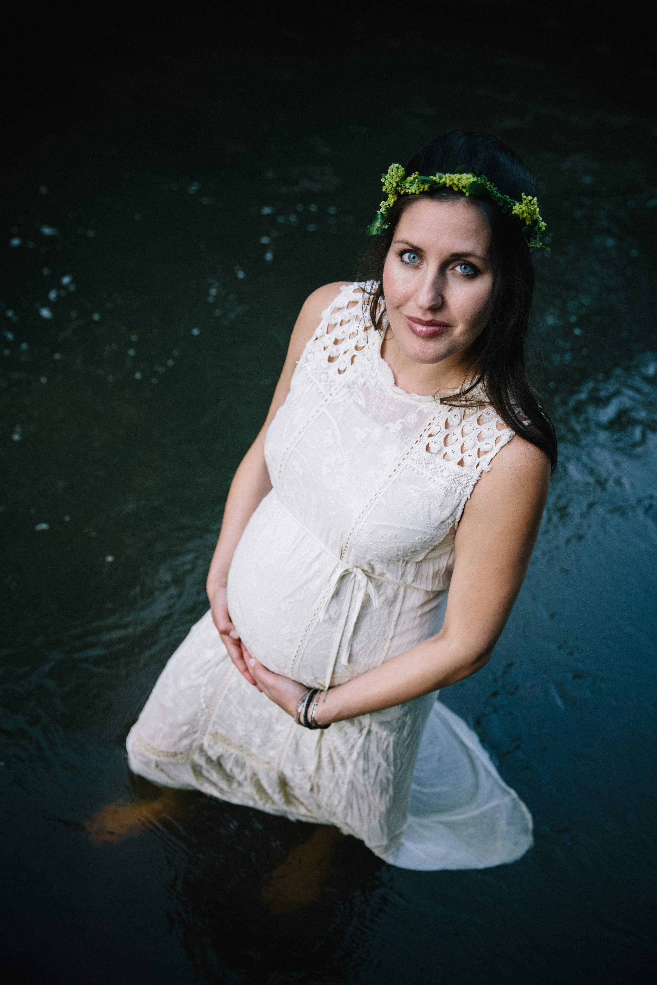 Katrina: maternity session | Eno River in Durham, NC | Merritt Chesson Photography