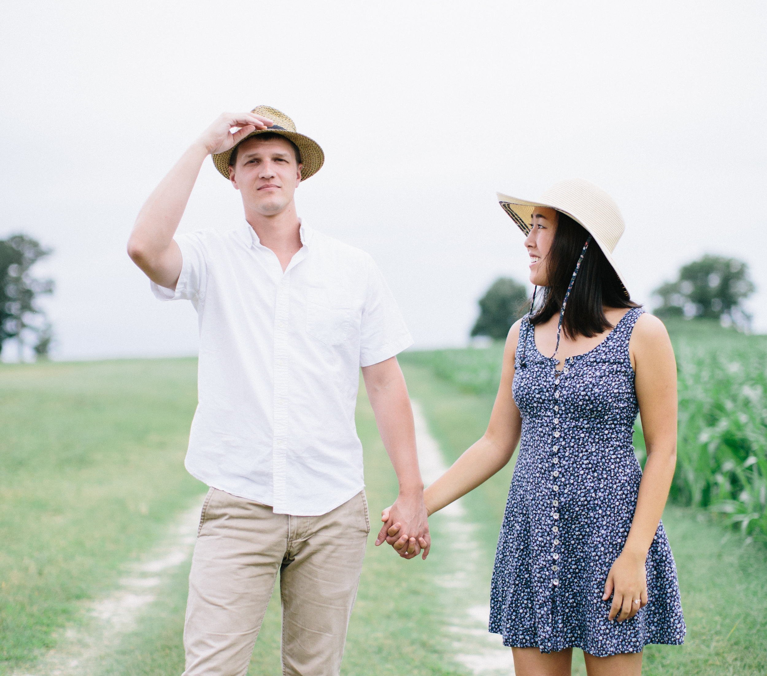 Lauren + Alex: engaged! | Hayes Plantation, Edenton, NC | Merritt Chesson Photography