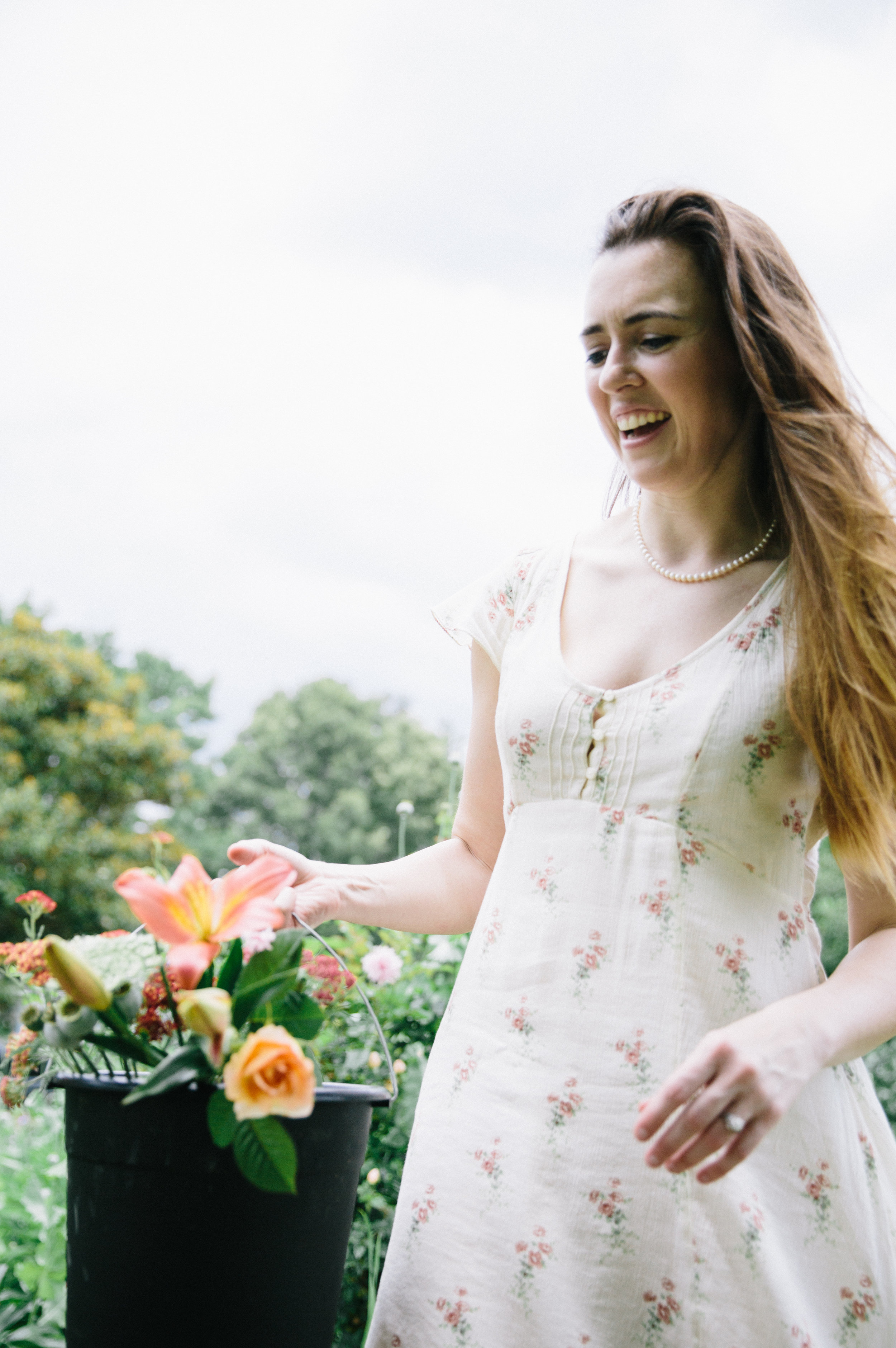 DIY Wedding Flowers | Asheville, NC | wedding photographer | Merritt Chesson Photography