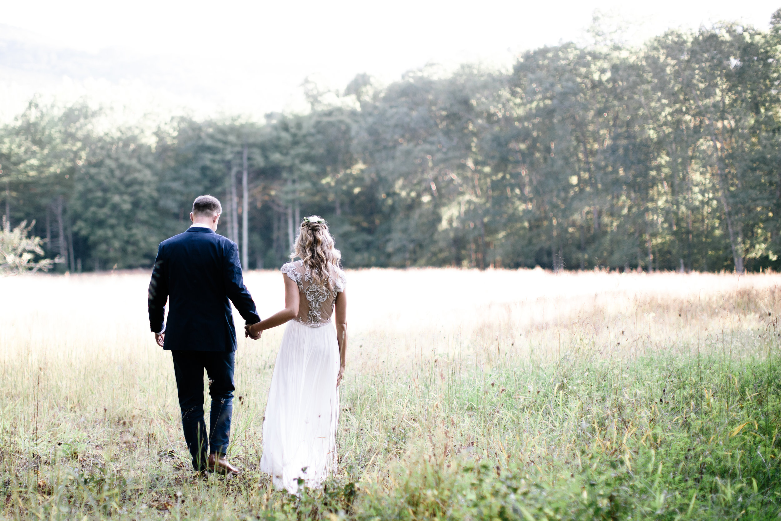 Laura + Corey: Glen Alton Farm Wedding