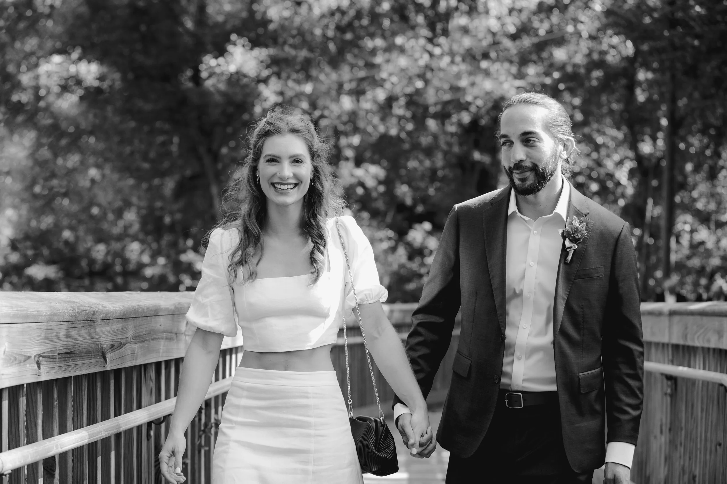 Couple portraits by the Eno River after courthouse wedding in Hillsborough, NC | Durham, NC photographer | Merritt Chesson Photography