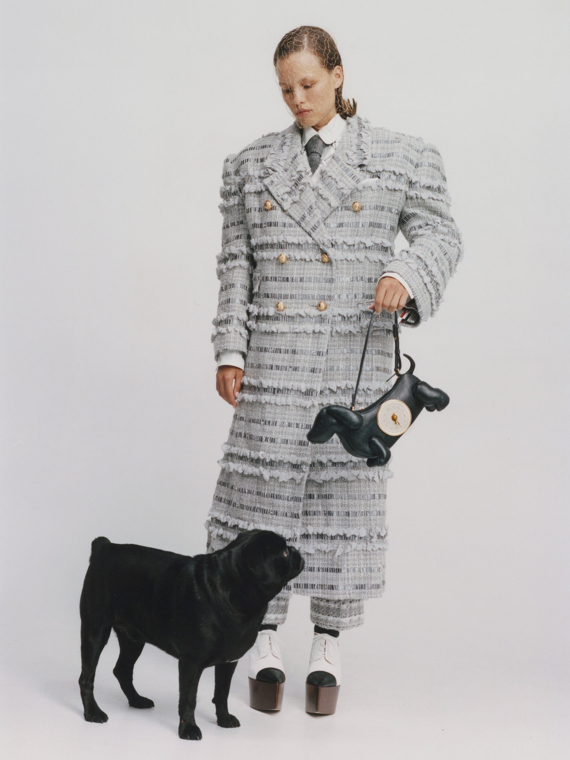 006_JACQHARRIET_PASSERBY_EXTRA_THOMBROWNE.jpg