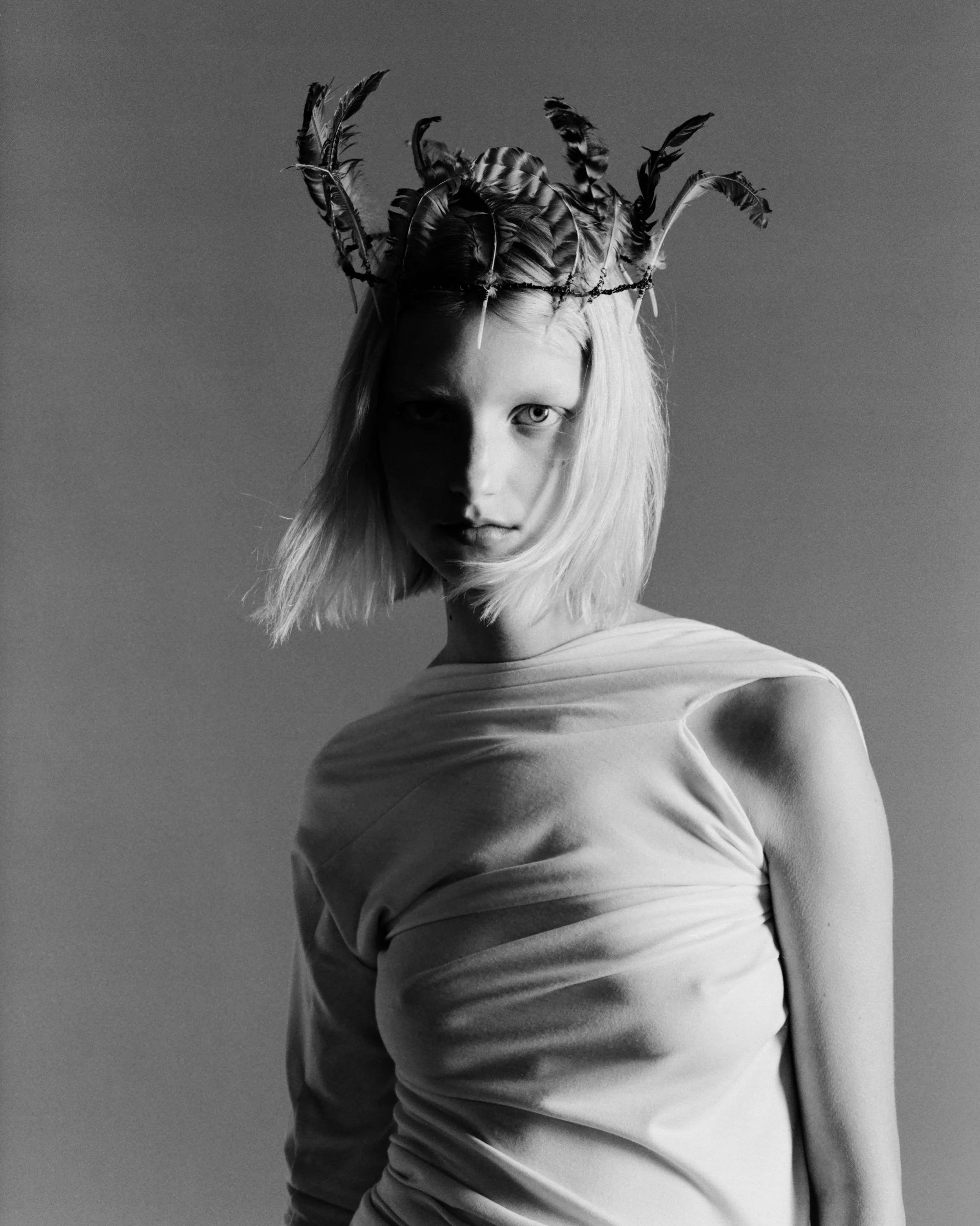 BIRDBOX_JACQHARRIET_CERO__004 copy.jpg