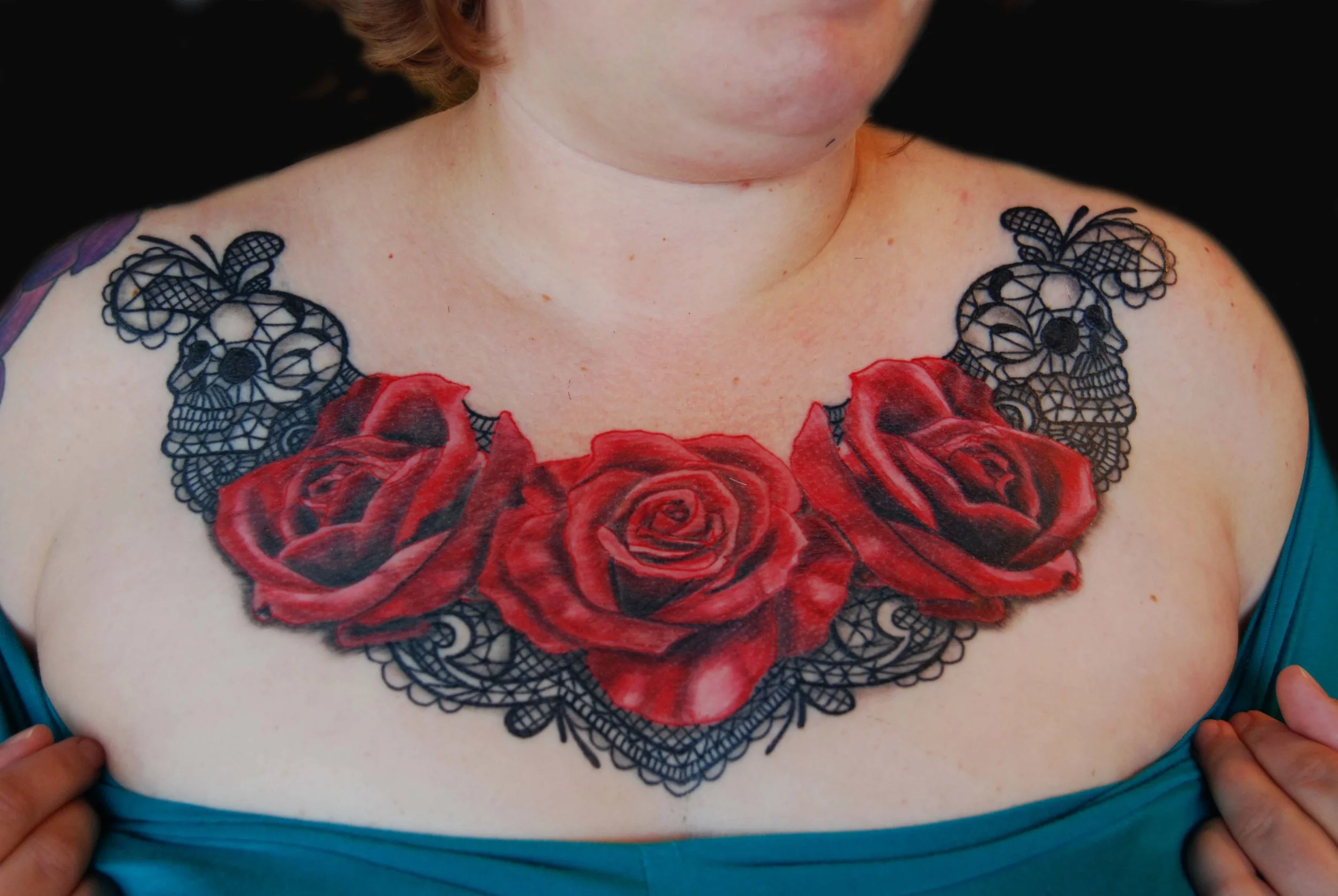 roselacechest.jpg