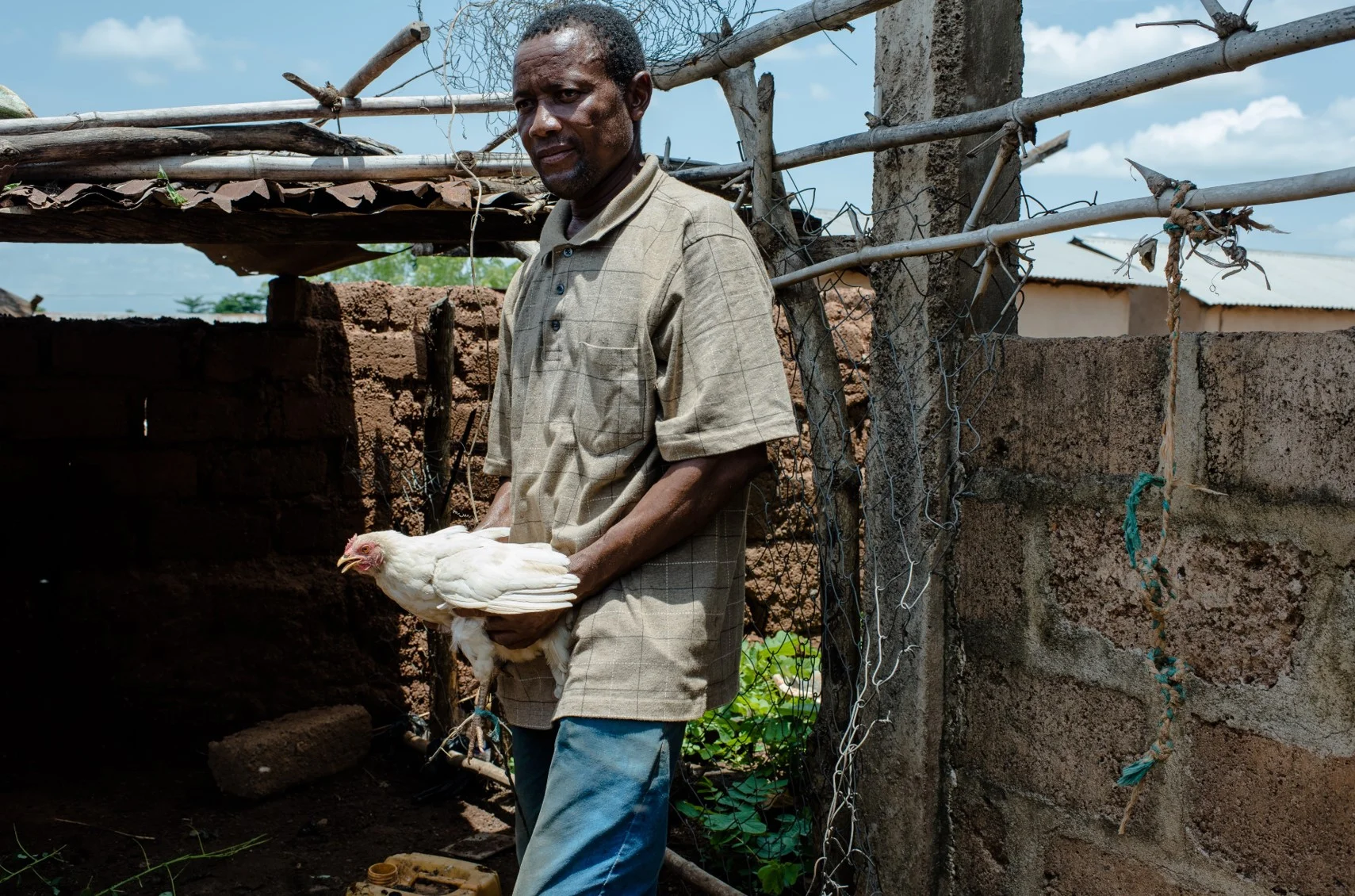 Monsieur Koudaya A veterinary technician works with rural communities to train them about animal welfare while also providing antibiotics for the livestock. The vet sends a progress report to IADES once a month.