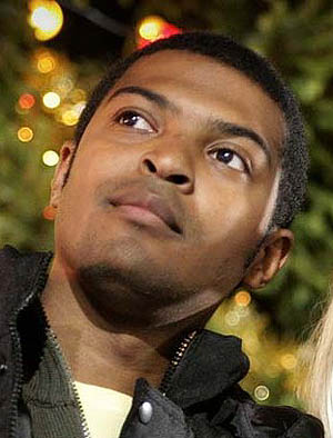  Mickey Smith played by Noel Clarke. 