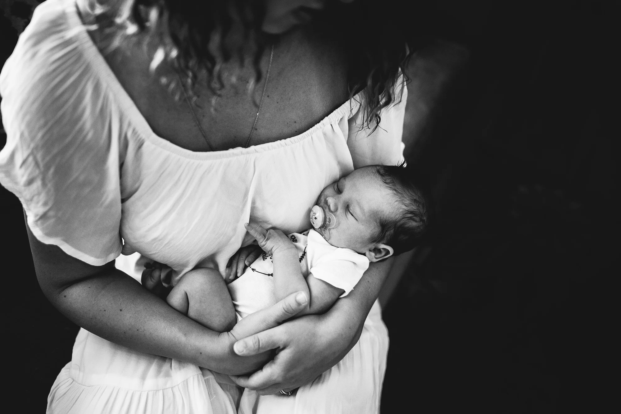 lifestyle newborn photo shoot, clearwater fl