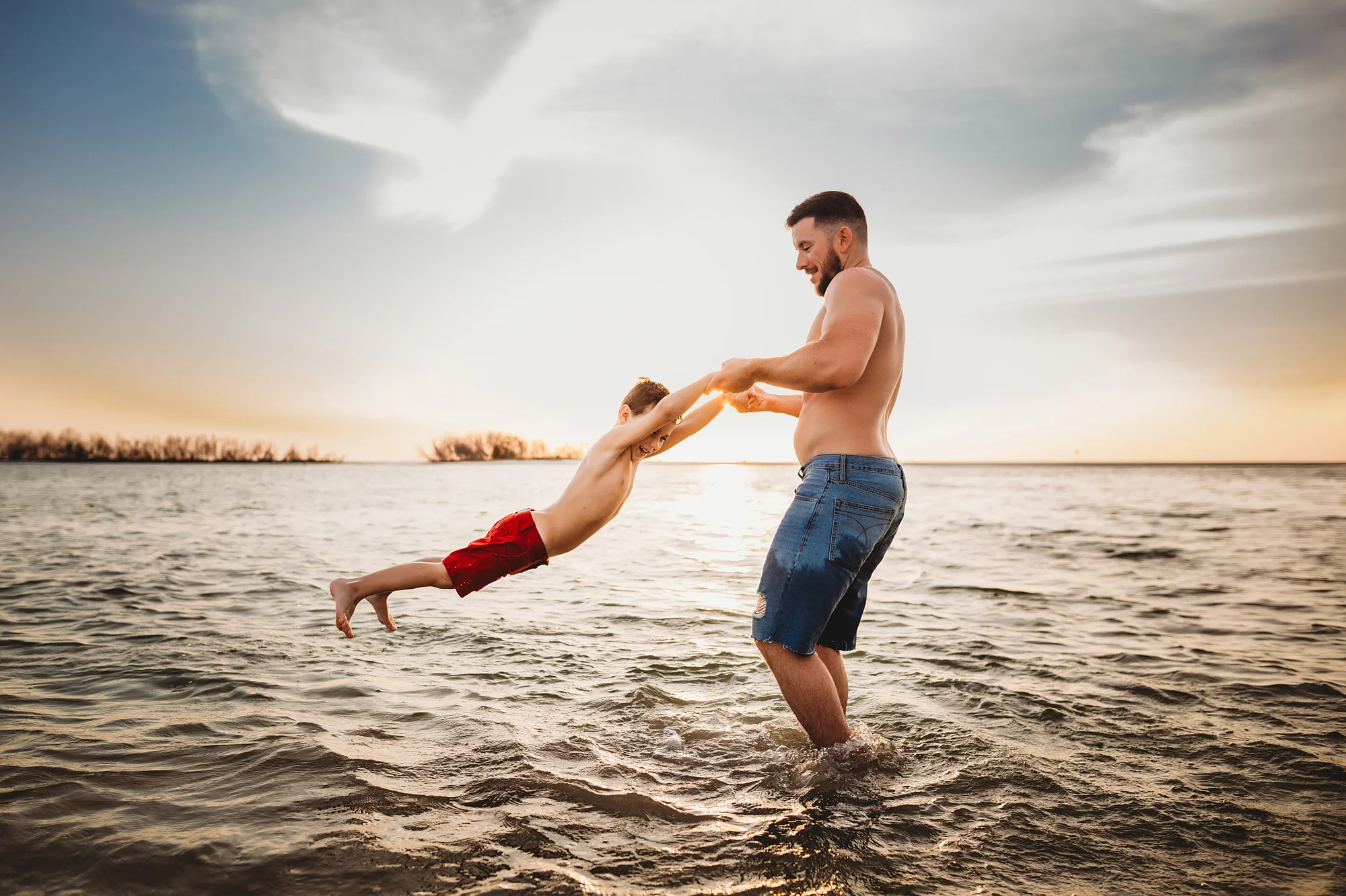 epic beach photographer, lifestyle family photographer tampa