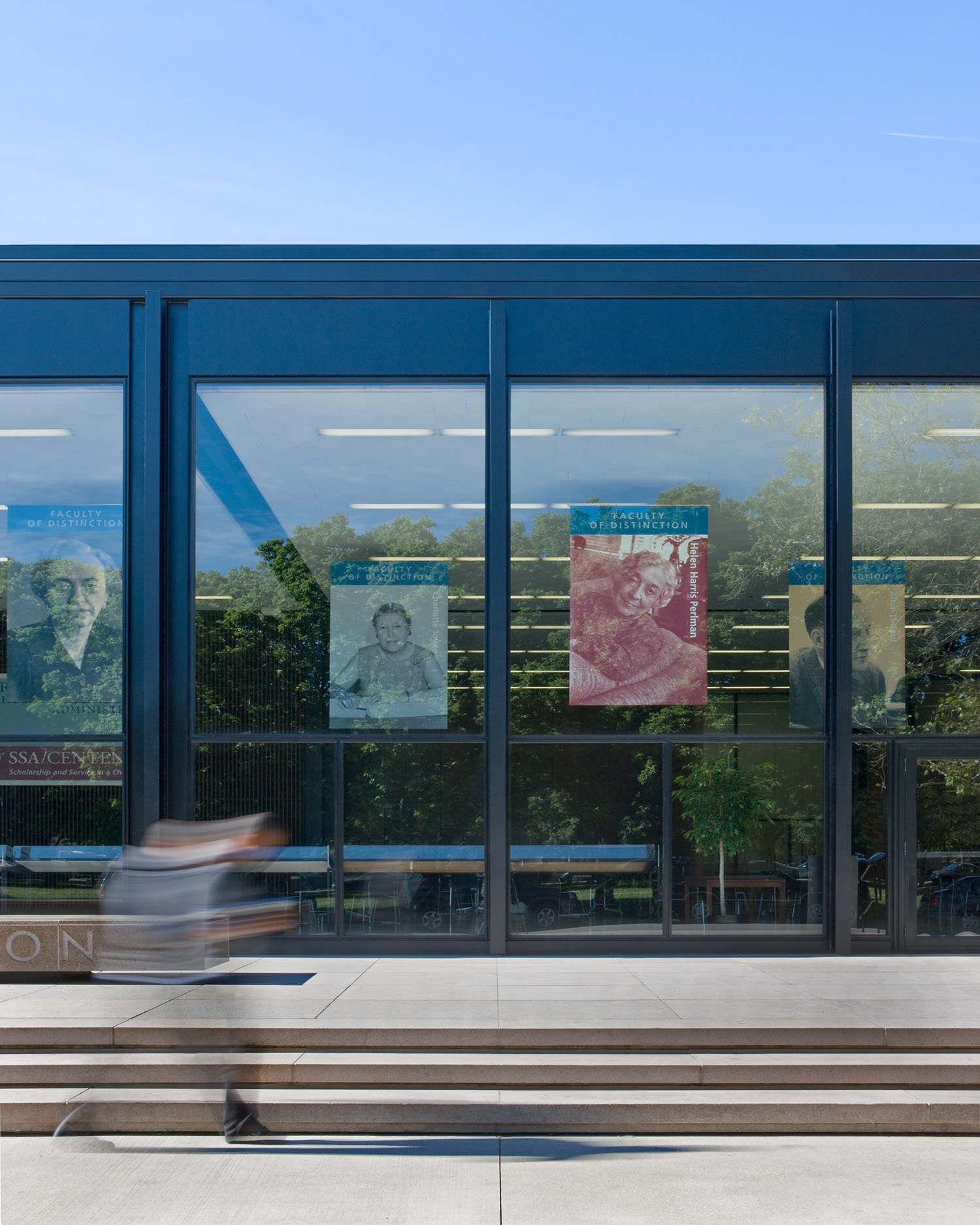 School of Social Service Administration / University of Chicago / Mies van der Rohe