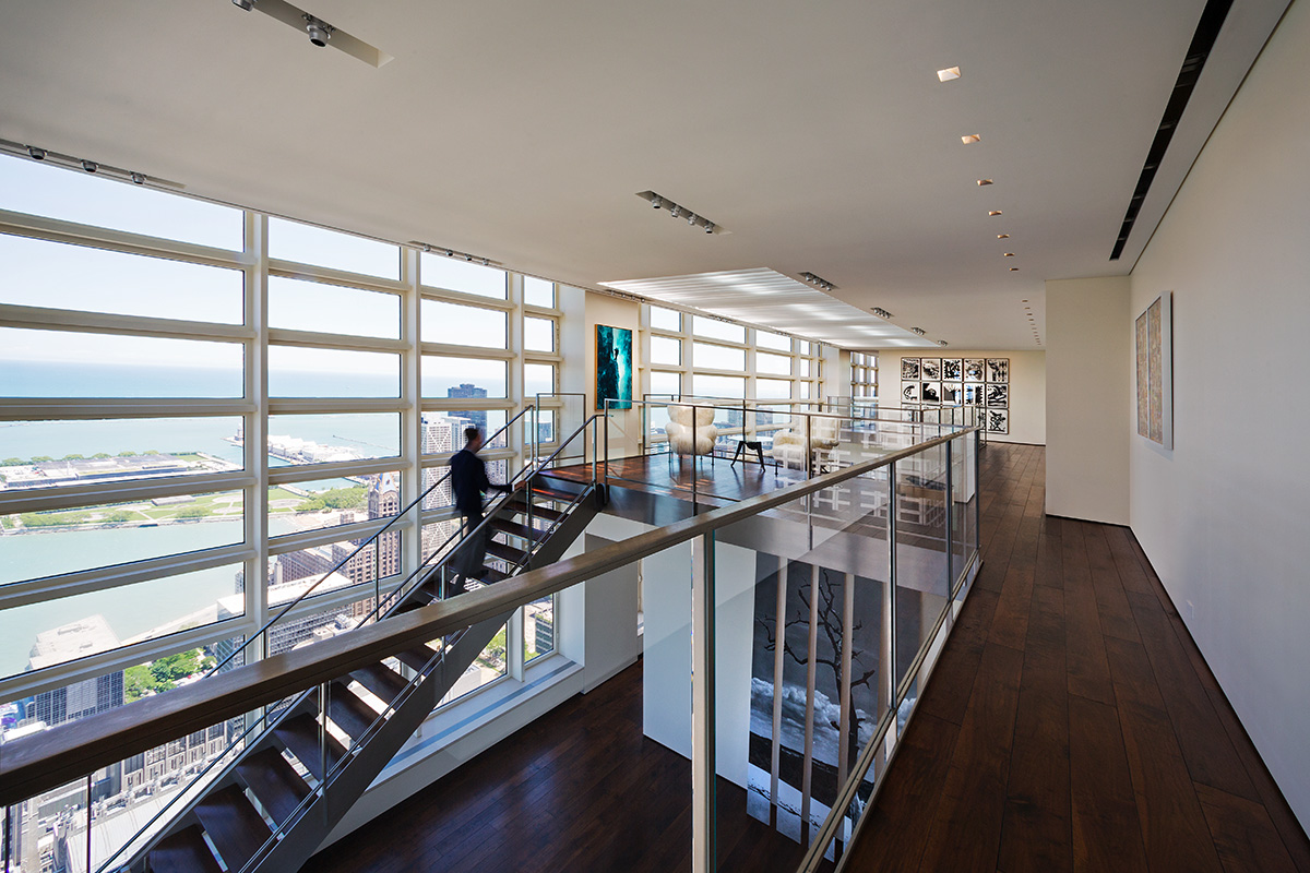 Chicago Penthouse / Vinci-Hamp Architects