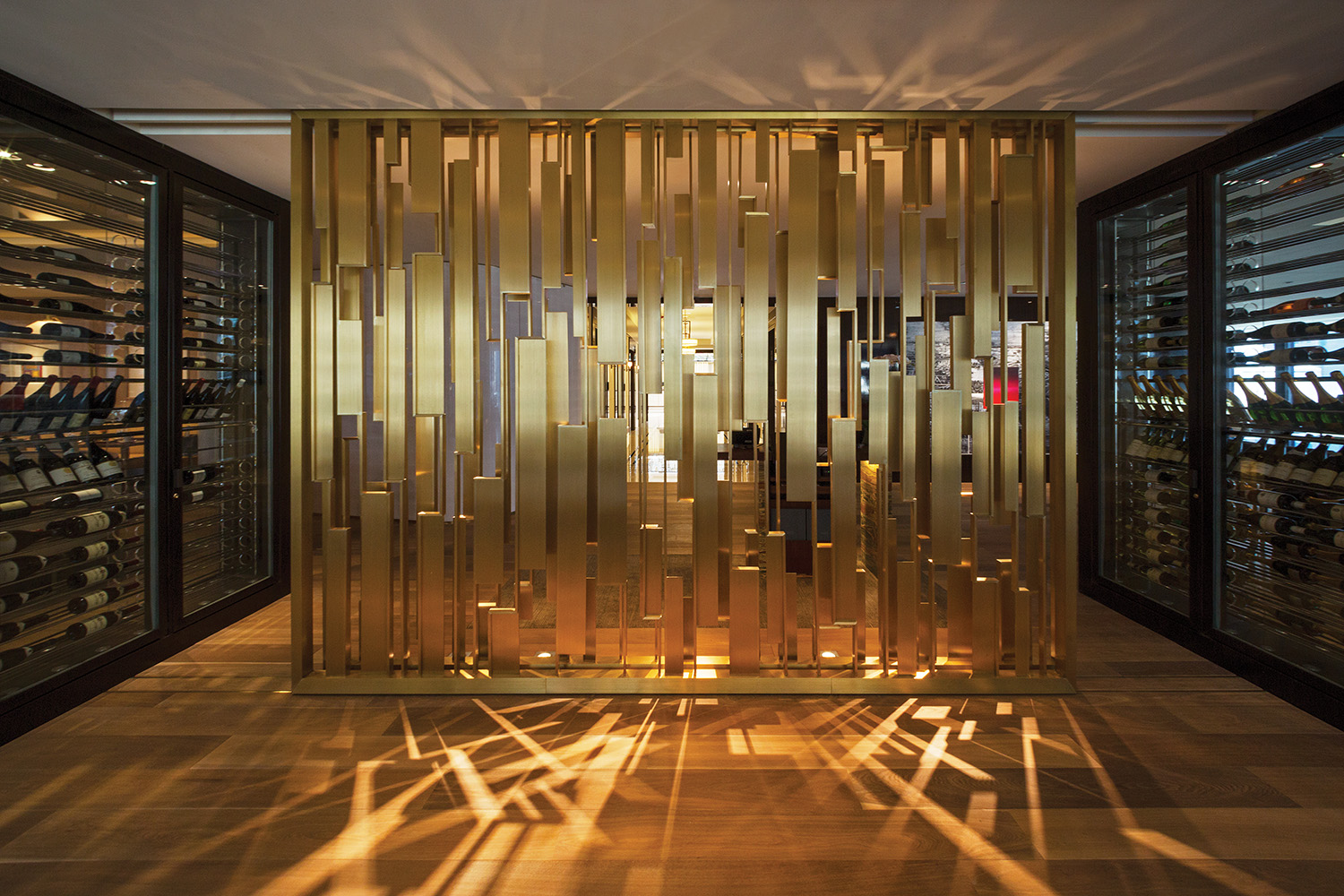 Langham Chicago Hotel / Interiors by Lohan Anderson, Richmond International & The Rockwell Group