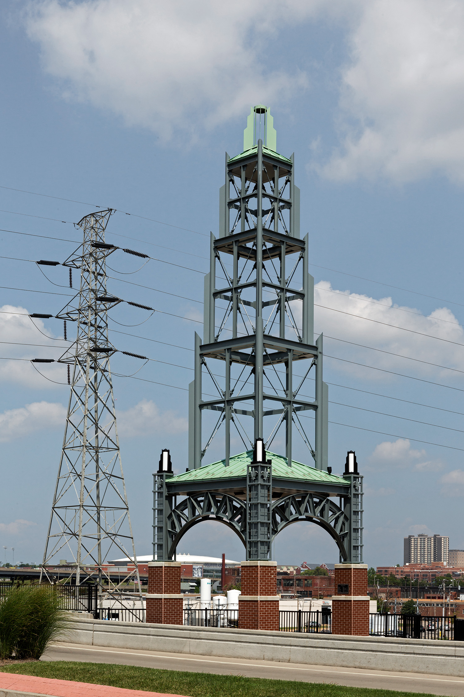 Grand Blvd. Bridge & Scott Transit Plaza / St. Louis MO / The Lawrence Group