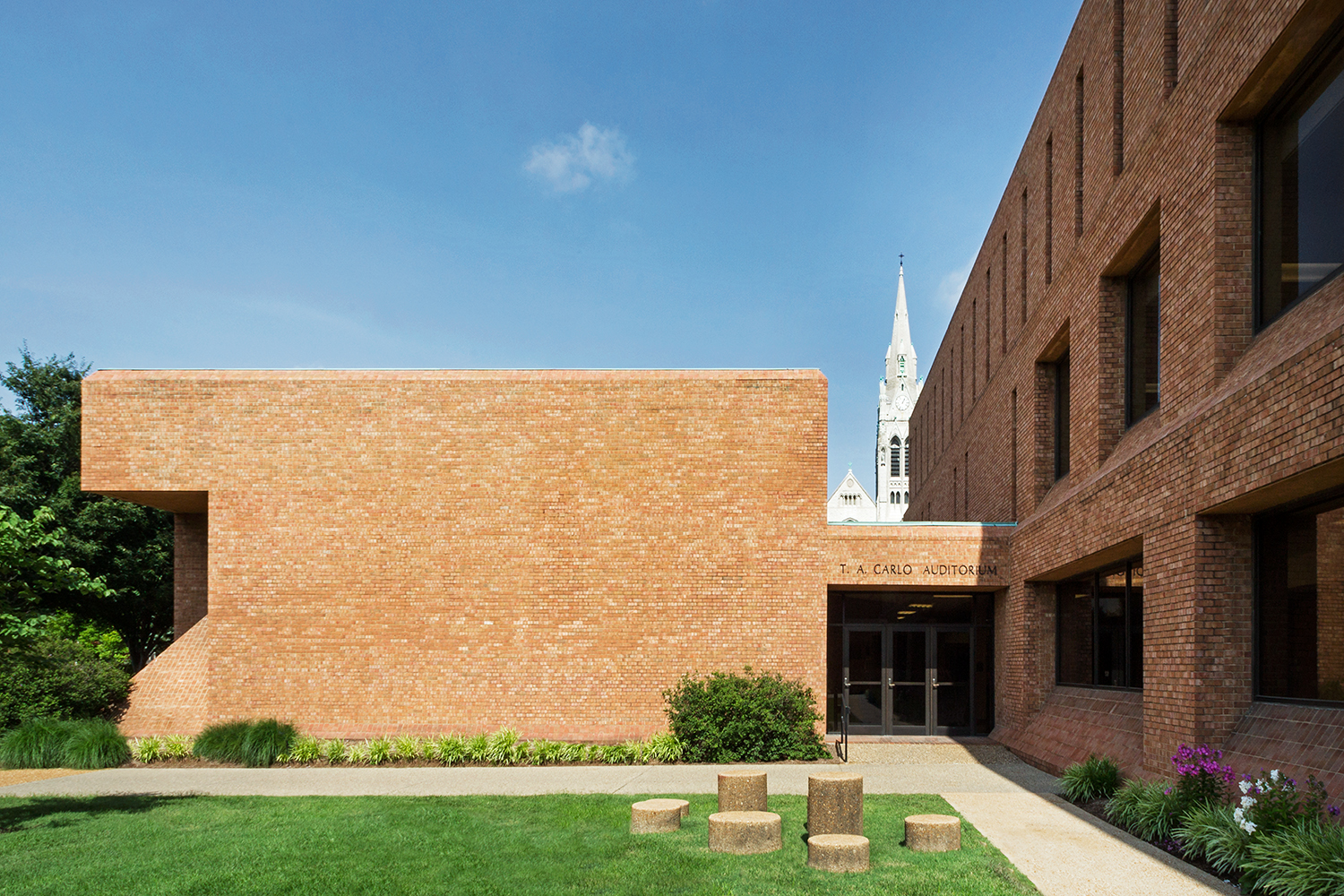 Tegeler Hall / St. Louis University / St. Louis MO / Smith & Entzeroth: 