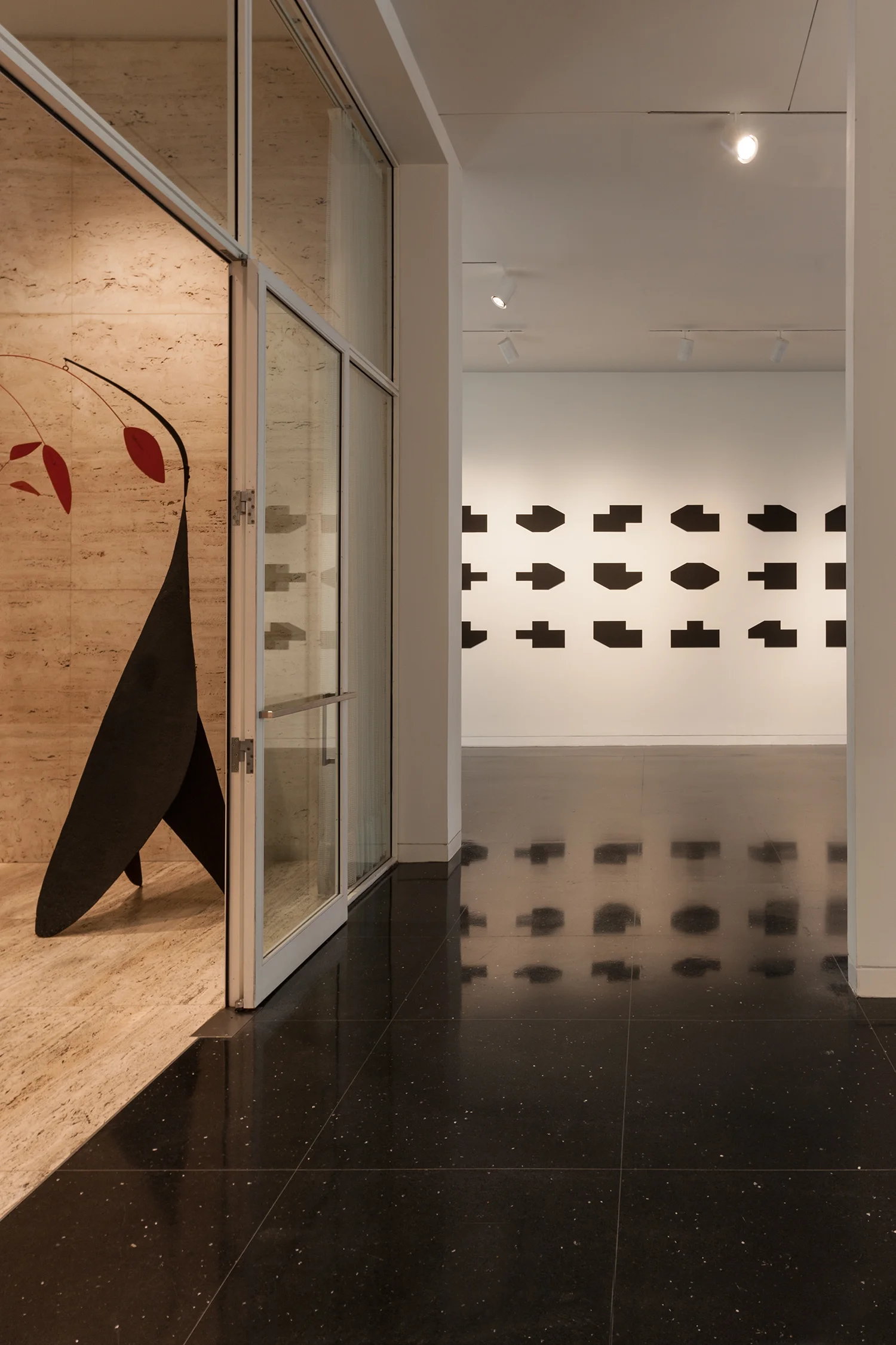 Lawrence Kenny: Figures and Grounds: Approaches to Abstraction / Arts Club of Chicago / Chicago IL