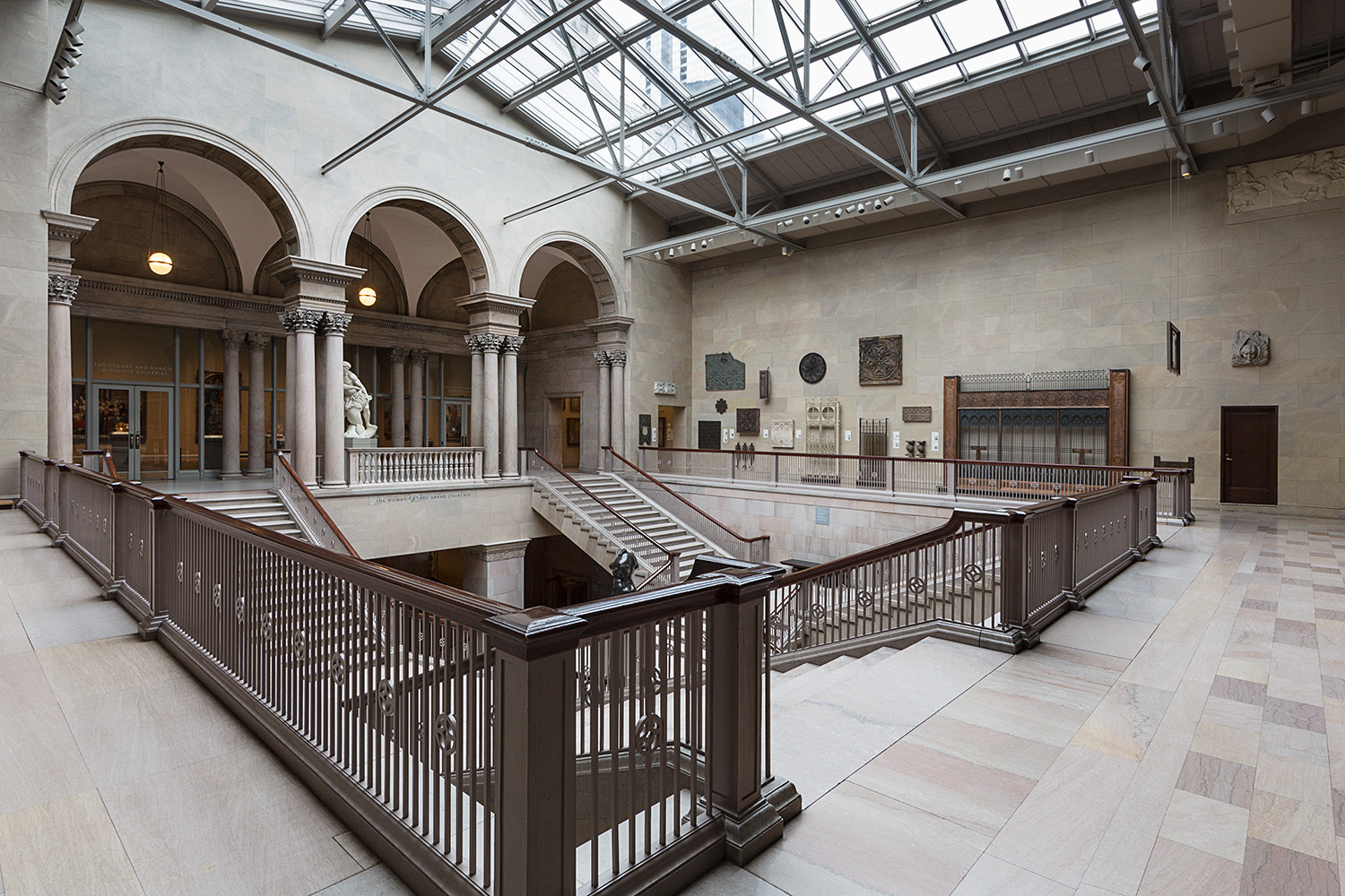 Art Institute of Chicago : Early Chicago Architectual Fragments
