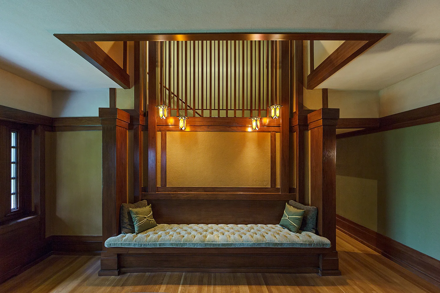 Beachy House / Frank Lloyd Wright / Oak Park IL / Restoration by John Vinci