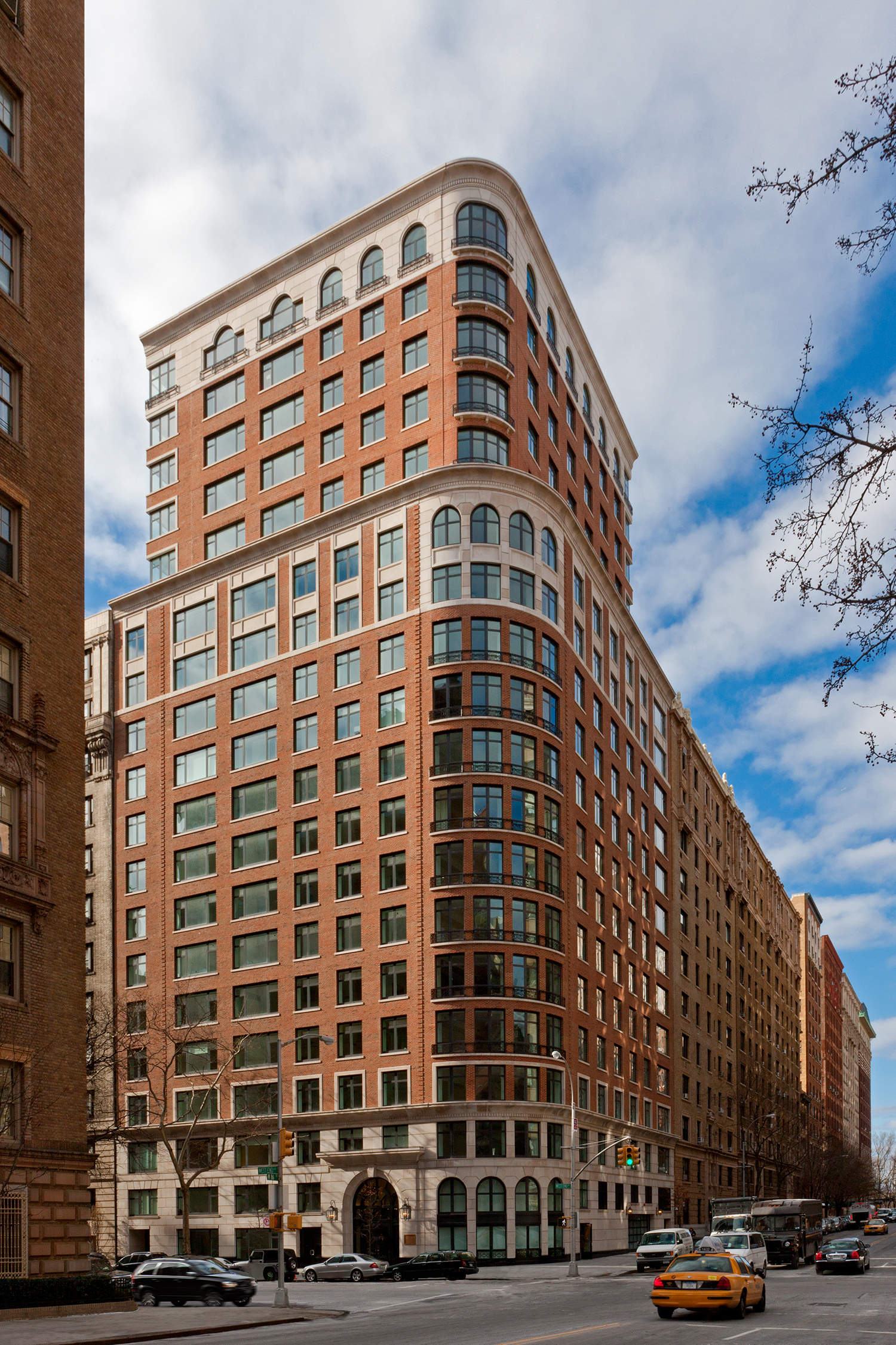 531 West End Avenue / New York / Lucien Lagrange