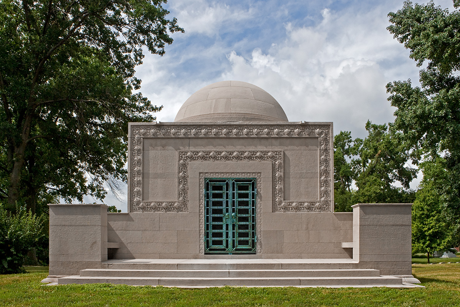 Wainwright Tomb / Adler & Sullivan / St. Louis MO