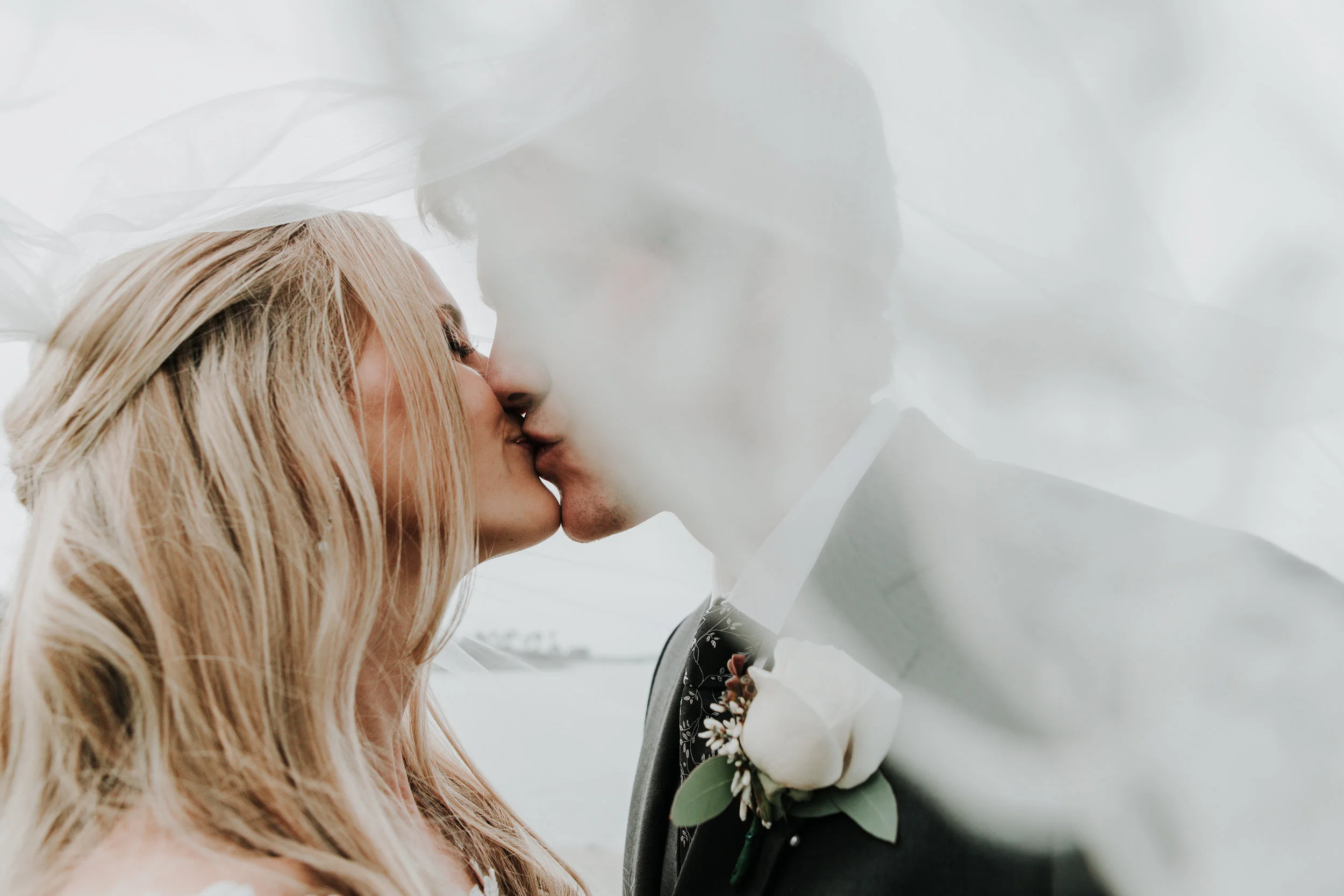 Katie + Ryan Sneak Peek (36 of 63).jpg