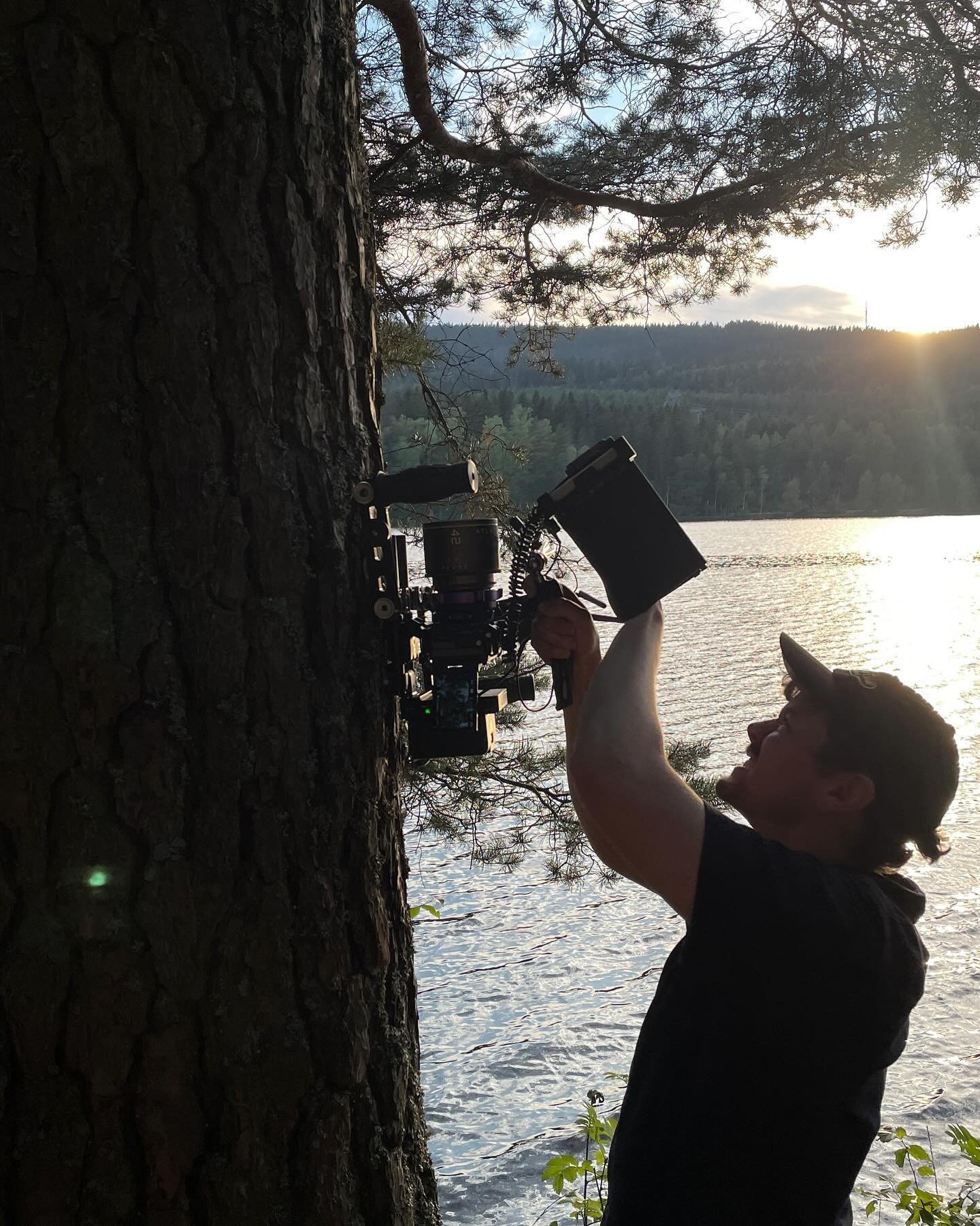 Some lovely looking BTS from our shoots in Oslo, Stavanger and Abu Dhabi🏞️🌅 - Hard hats an&rsquo; all 👷