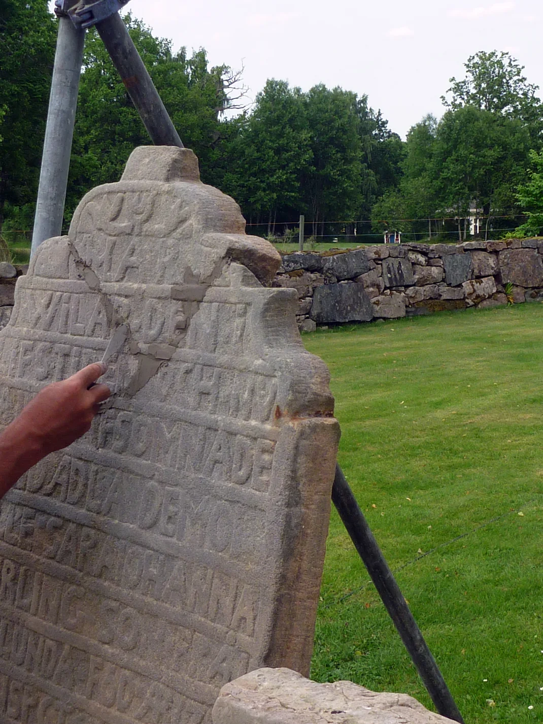 Kärda kyrkogård 2013