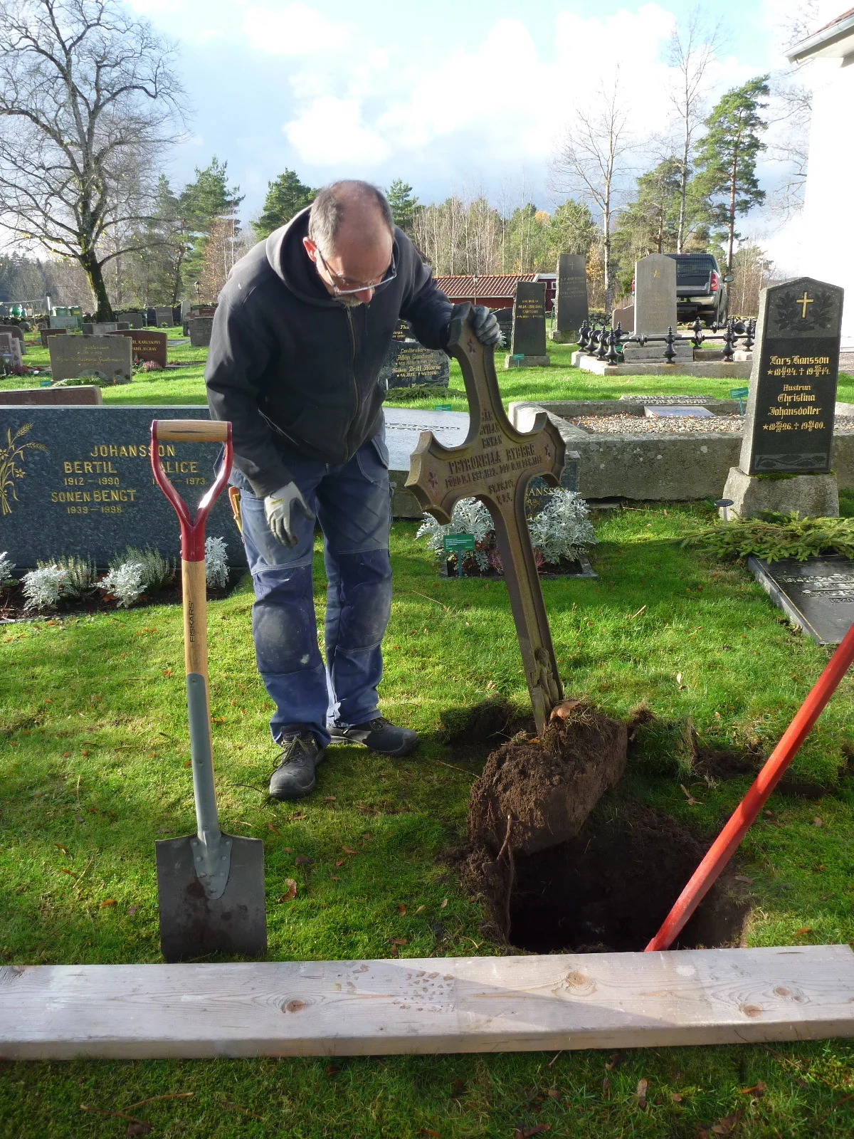 Åsbräcka kyrkogård 2013