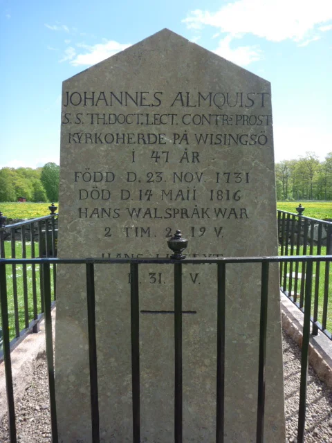 Gravvård vid Brahekyrkan på Visingsö 2014