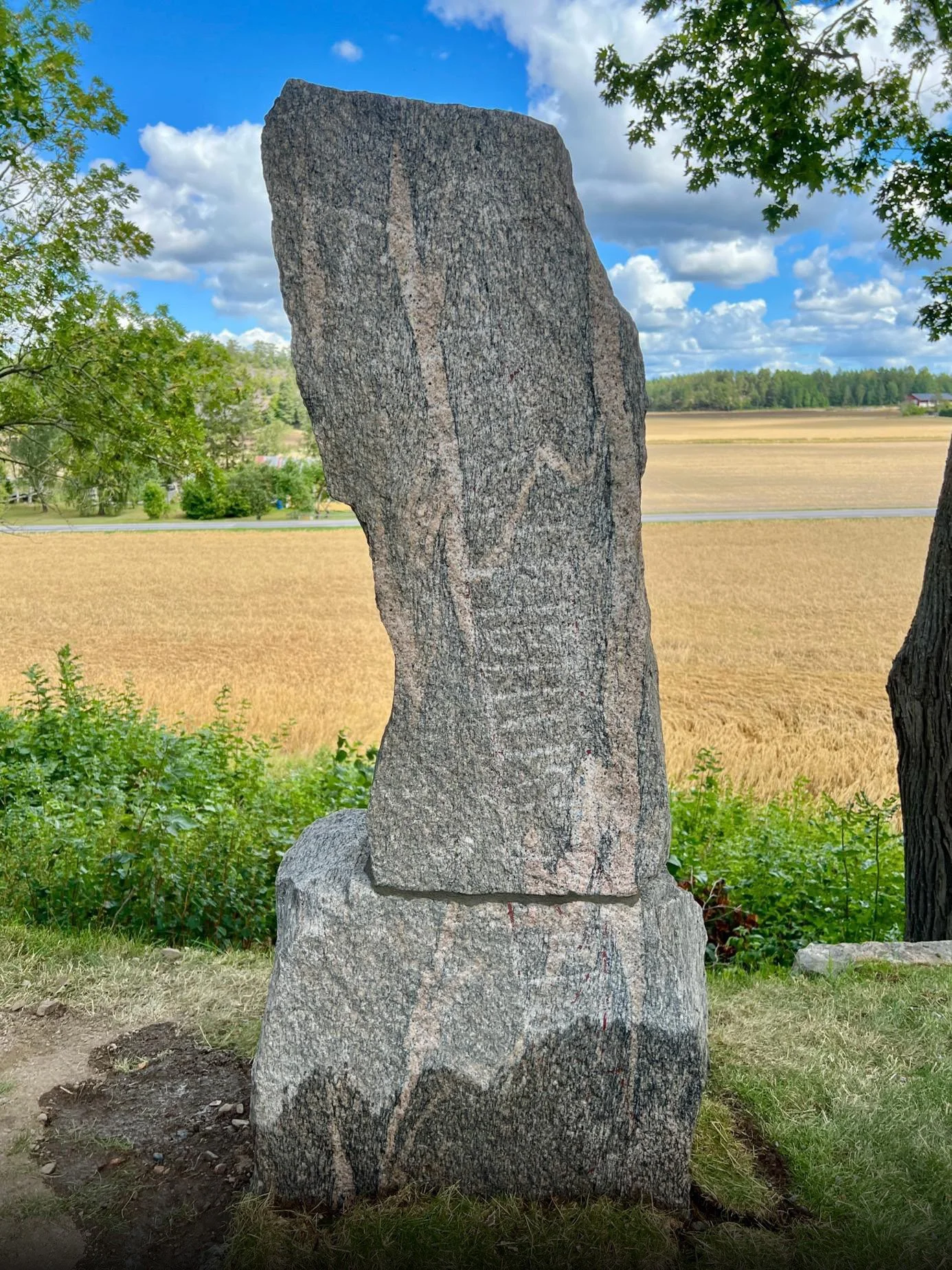  Runstenen efter åtgärder. 