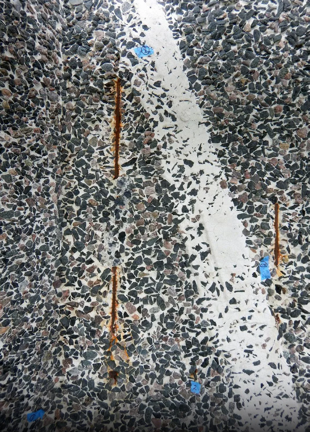  Frilagd armering före åtgärder. 