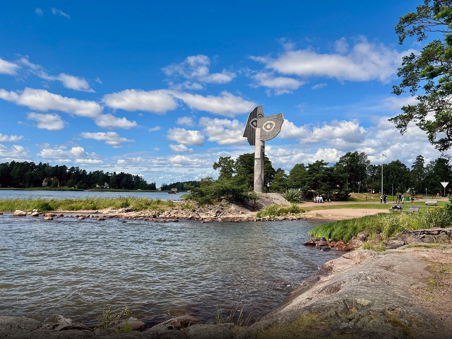  Skulpturens placering på udden i Vänern. 