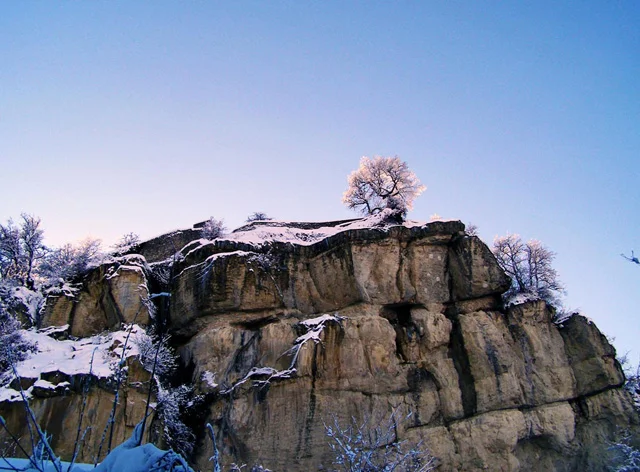 la rocca da destra.jpg
