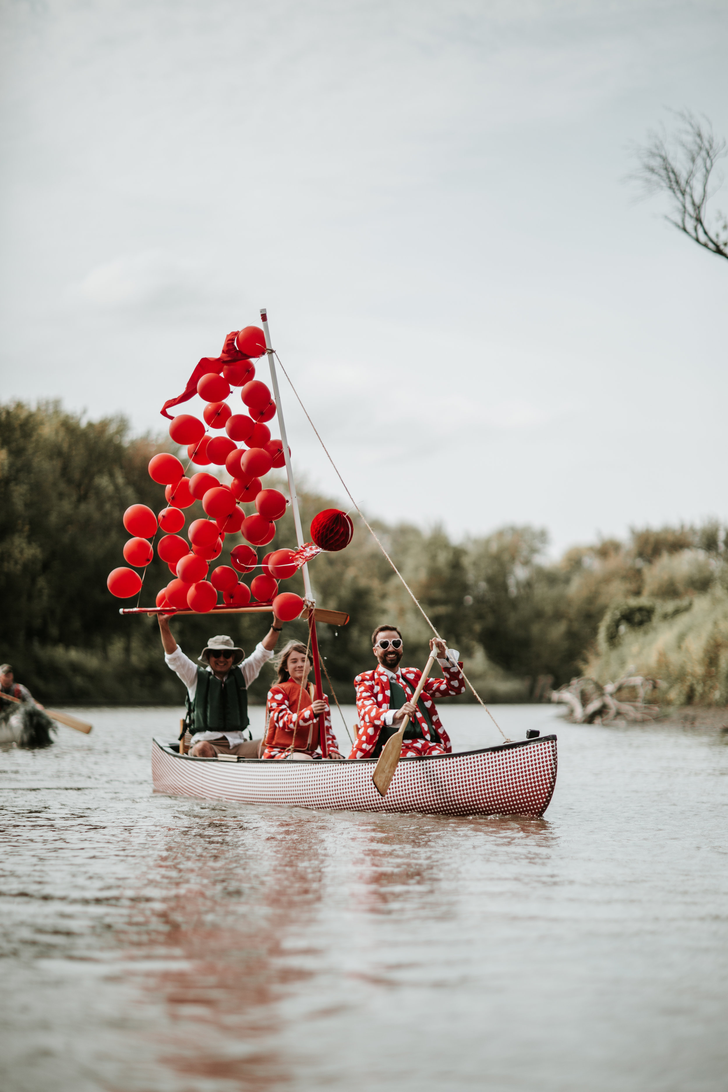 canoeparade-6170.jpg