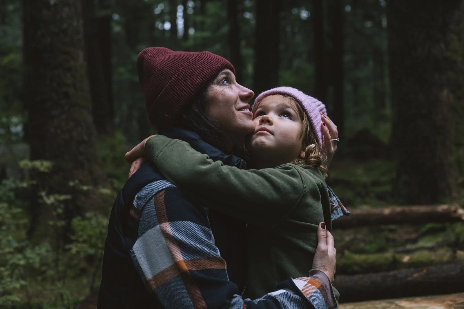 tri-cities-bc-family-photography-mom-child-hug-forest.jpg