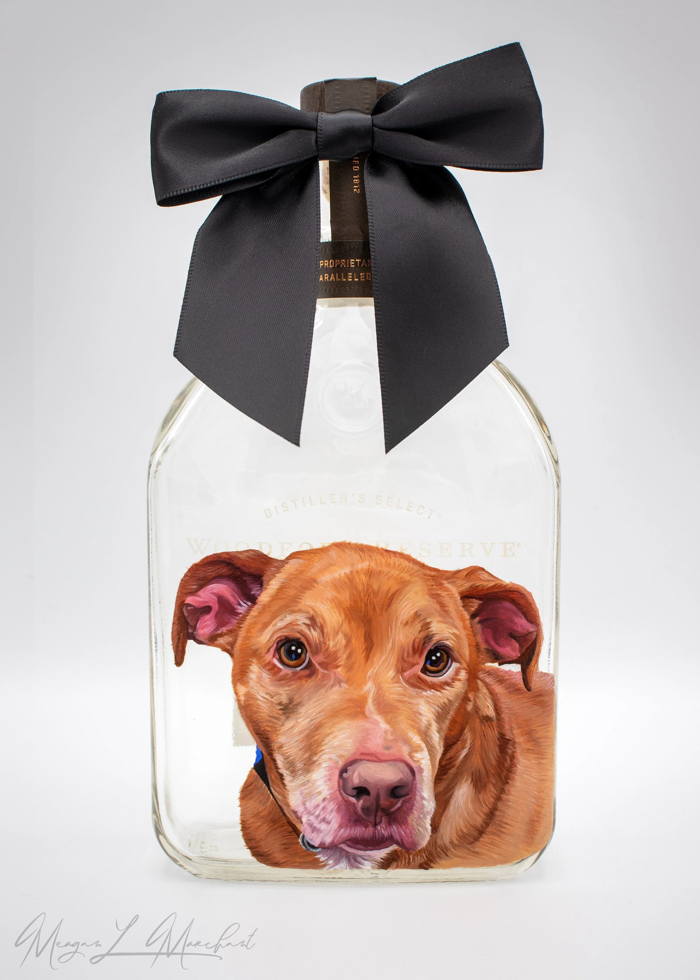 Hand-Painted Pit Bull on Woodford Reserve Whiskey Bottle – Unique Dog Portrait Gift &amp; Bar Décor