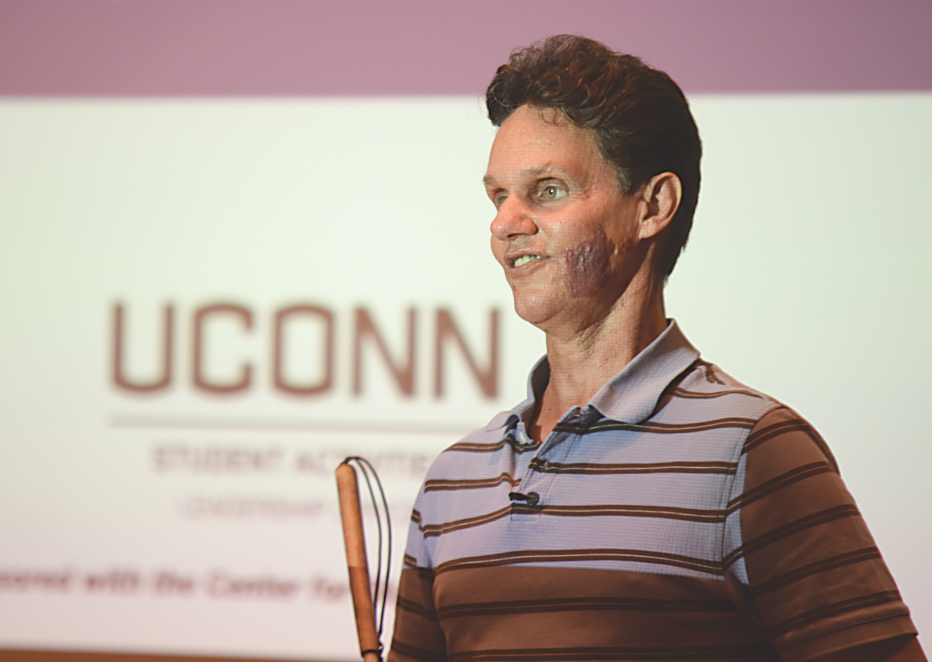 Daniel Kish, president of World Access for the Blind speaks during “Navigating the Unknown: Breaking Out of the Trap of Perceived Limitations” at Konover Auditorium in Storrs, Connecticut on Monday, Sept. 14, 2015. (Allen Lang/The Daily Campus)