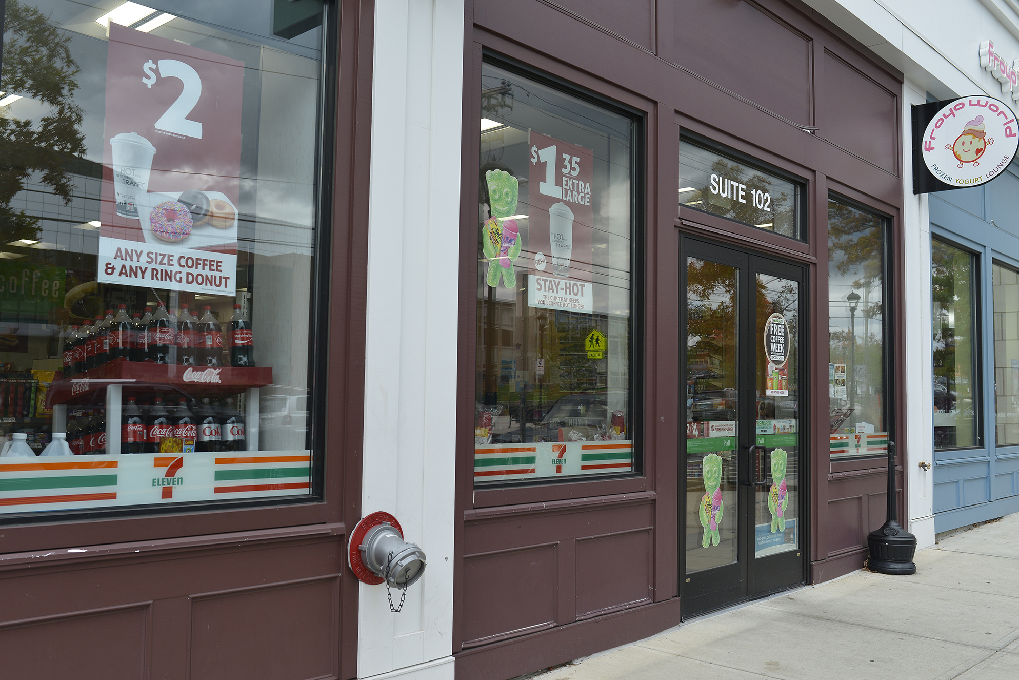 In this photo, the 7-Eleven storefront in Storrs Center is pictured. (Jason Jiang/The Daily Campus)