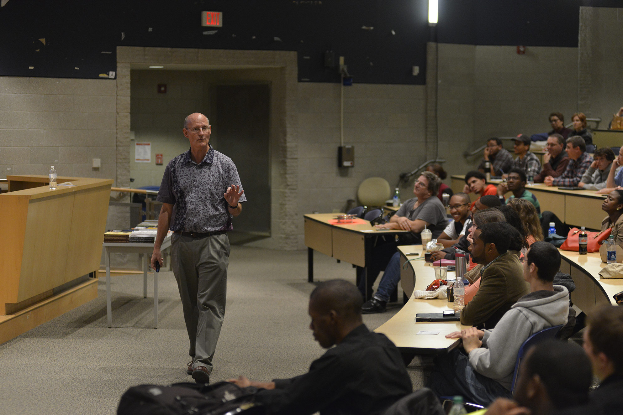 Dr. John Oaks, president of the Apologetics Research Society, speaks during his lecture at UConn's Information Technologies Engineering building in Storrs, Connecticut on Friday, Oct. 16, 2015. (Jason Jiang/The Daily Campus)
