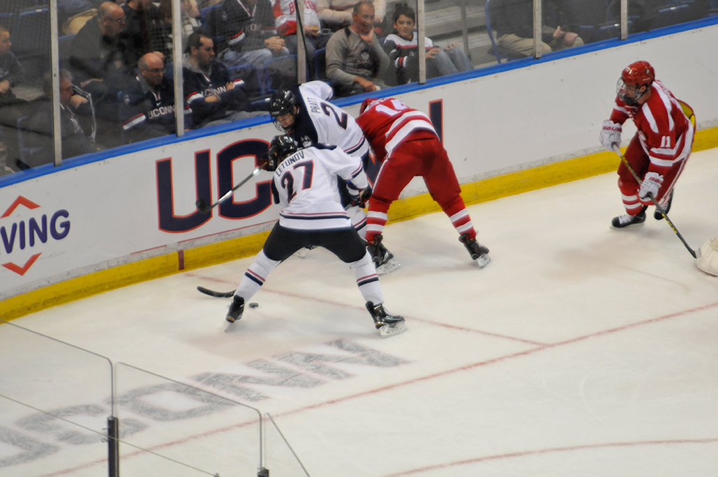 UConn men's ice hockey forward Max Letunov (27) is UConn's leading scorer this season. (Amar Batra/The Daily Campus)