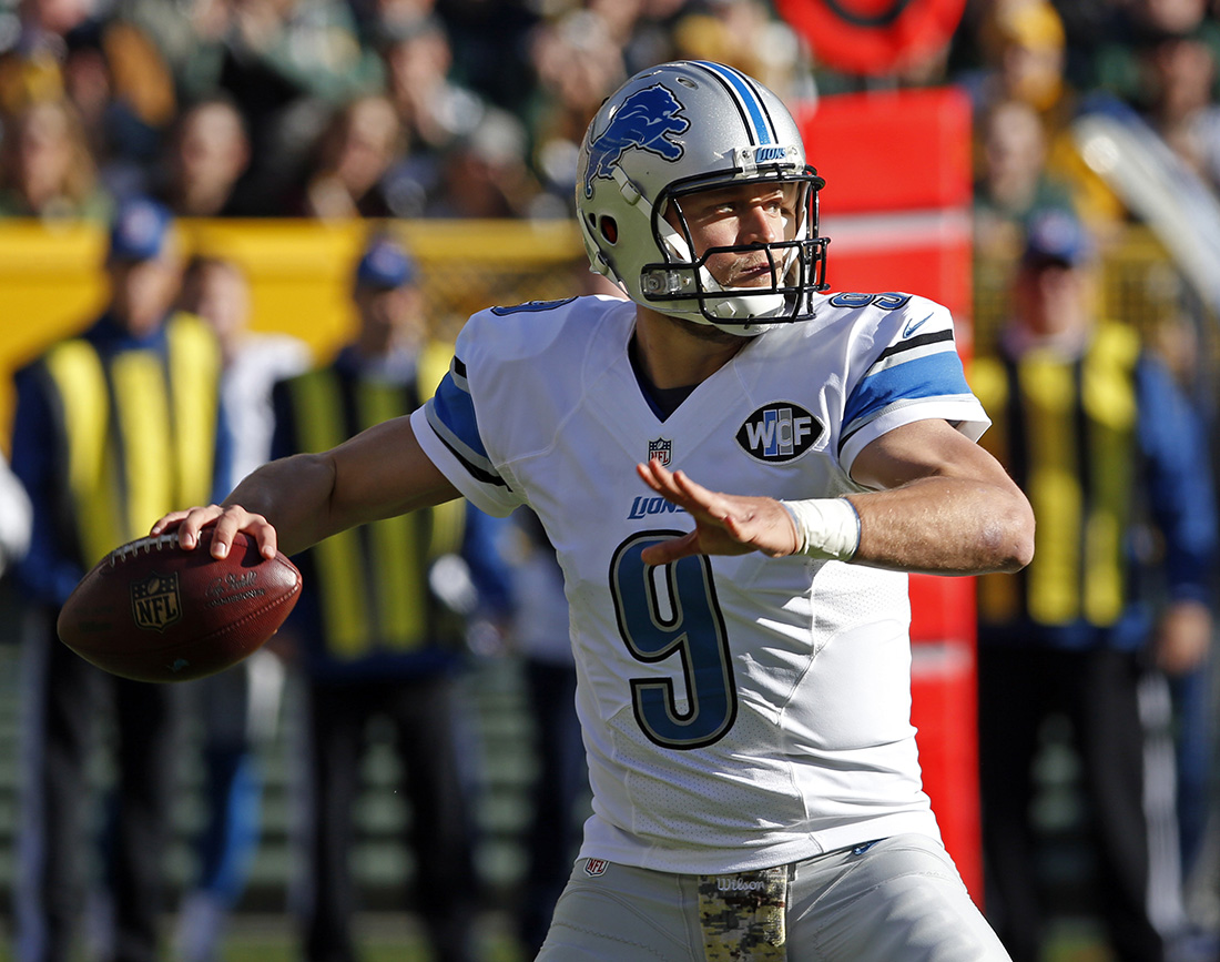 Detroit Lions quarterback Matthew Stafford throws during the first half of an NFL football game against the Green Bay Packers Sunday, Nov. 15, 2015, in Green Bay, Wis. (AP)