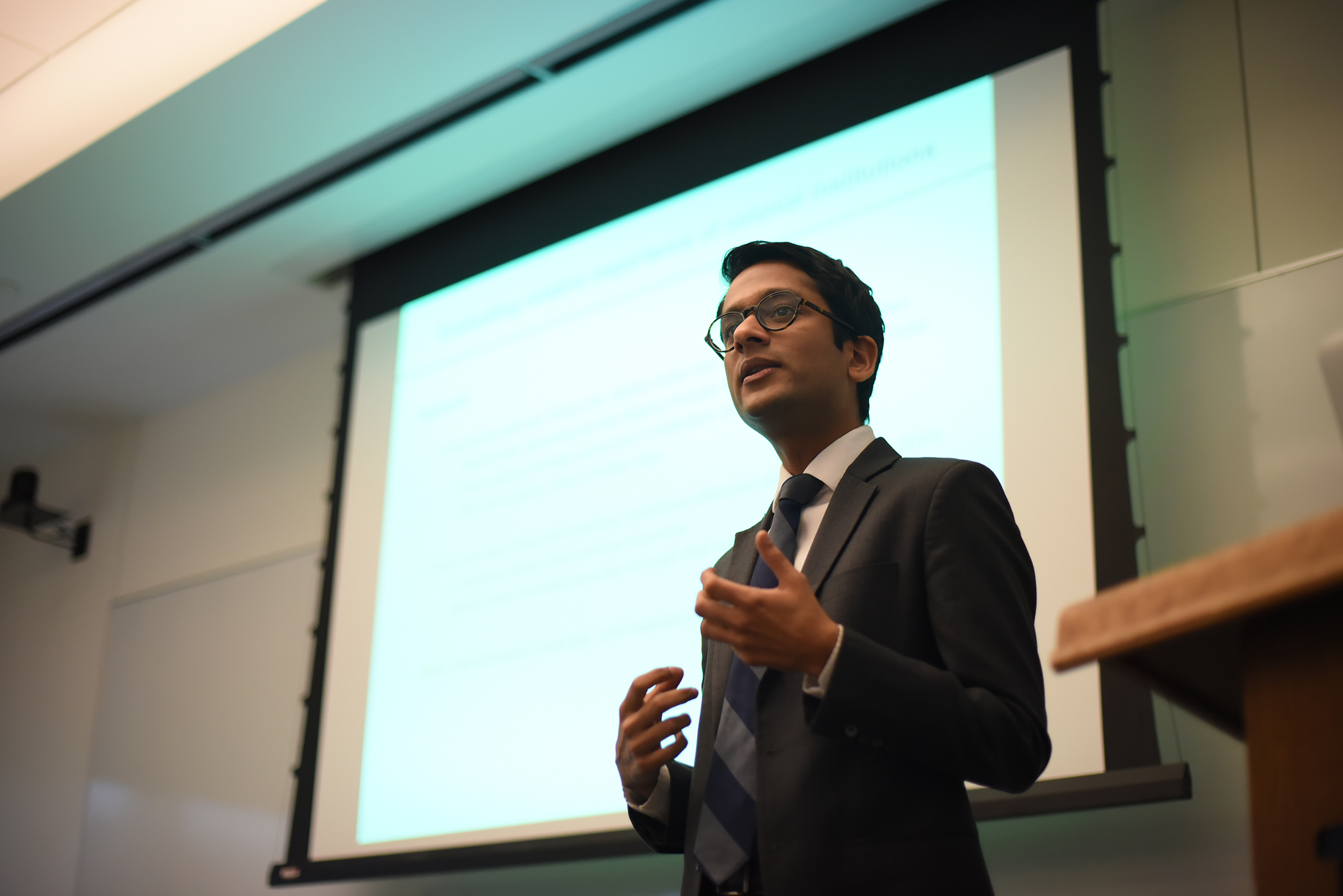 Yale University researcher Nikhar Gaikwad speaks during his lecture in Oak Hall on Monday, Nov. 30, 2015. (Allen Lang/The Daily Campus) 